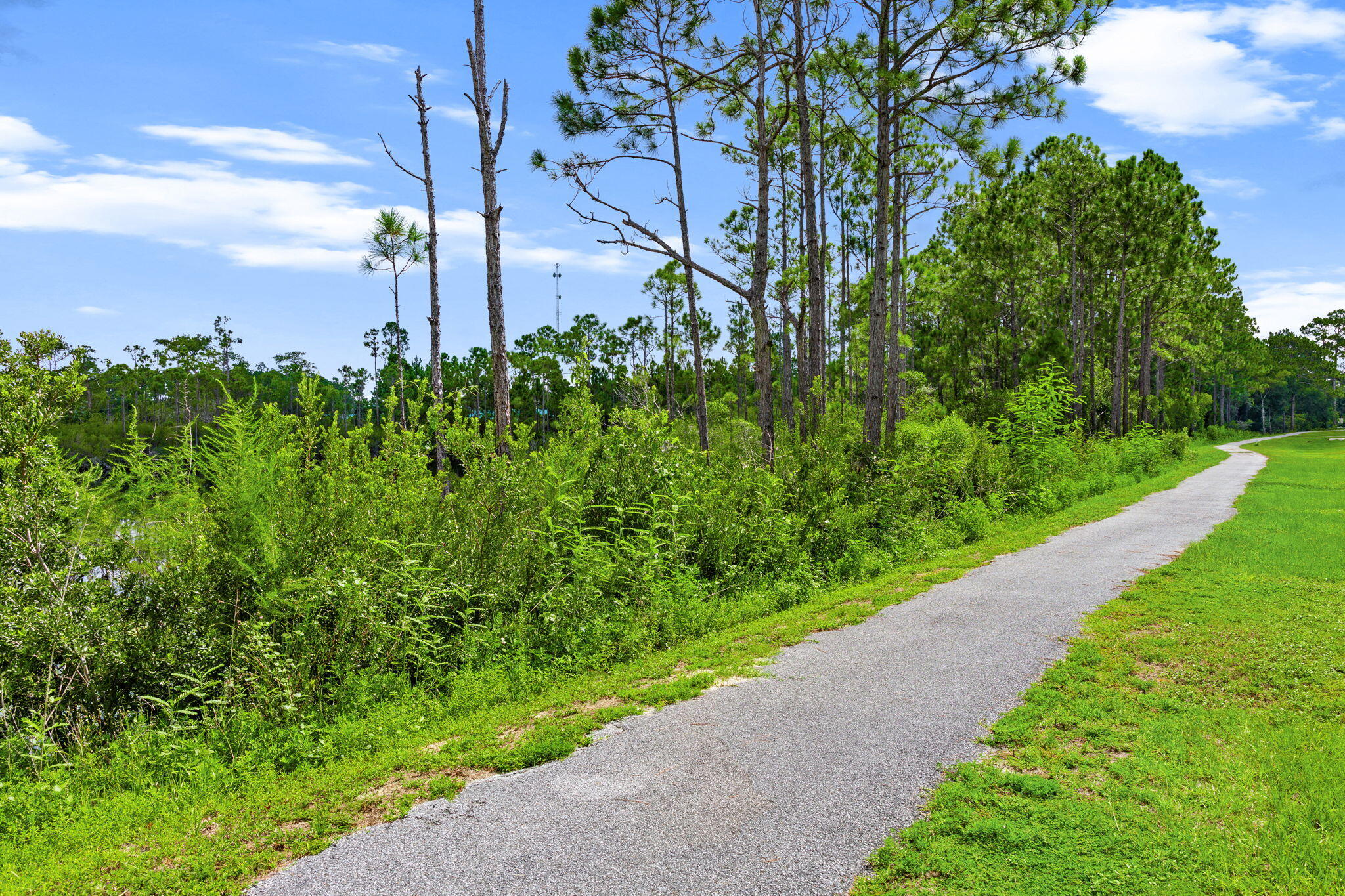 SAWGRASS RESERVE - Residential Lease