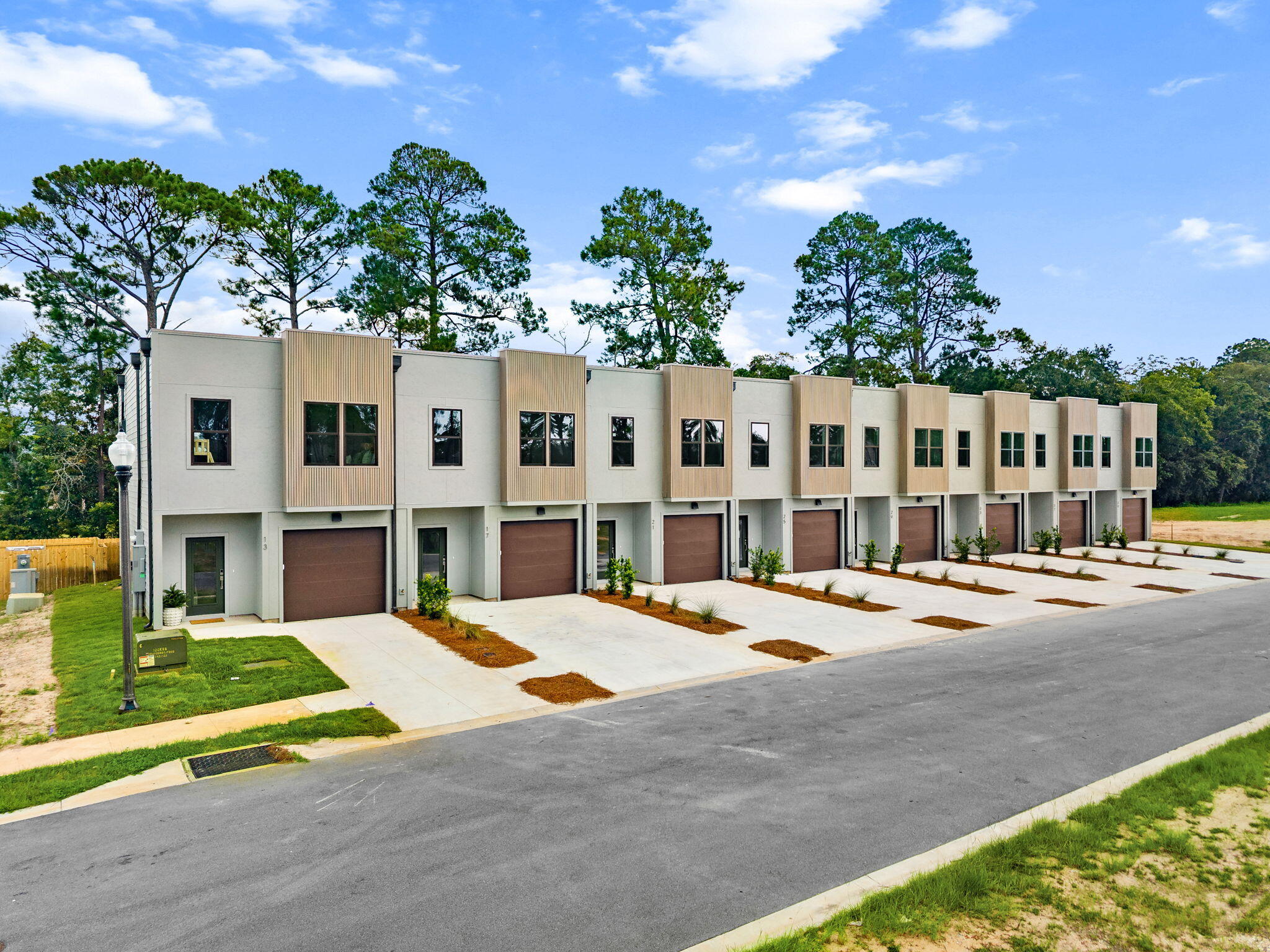 SAWGRASS RESERVE - Residential Lease