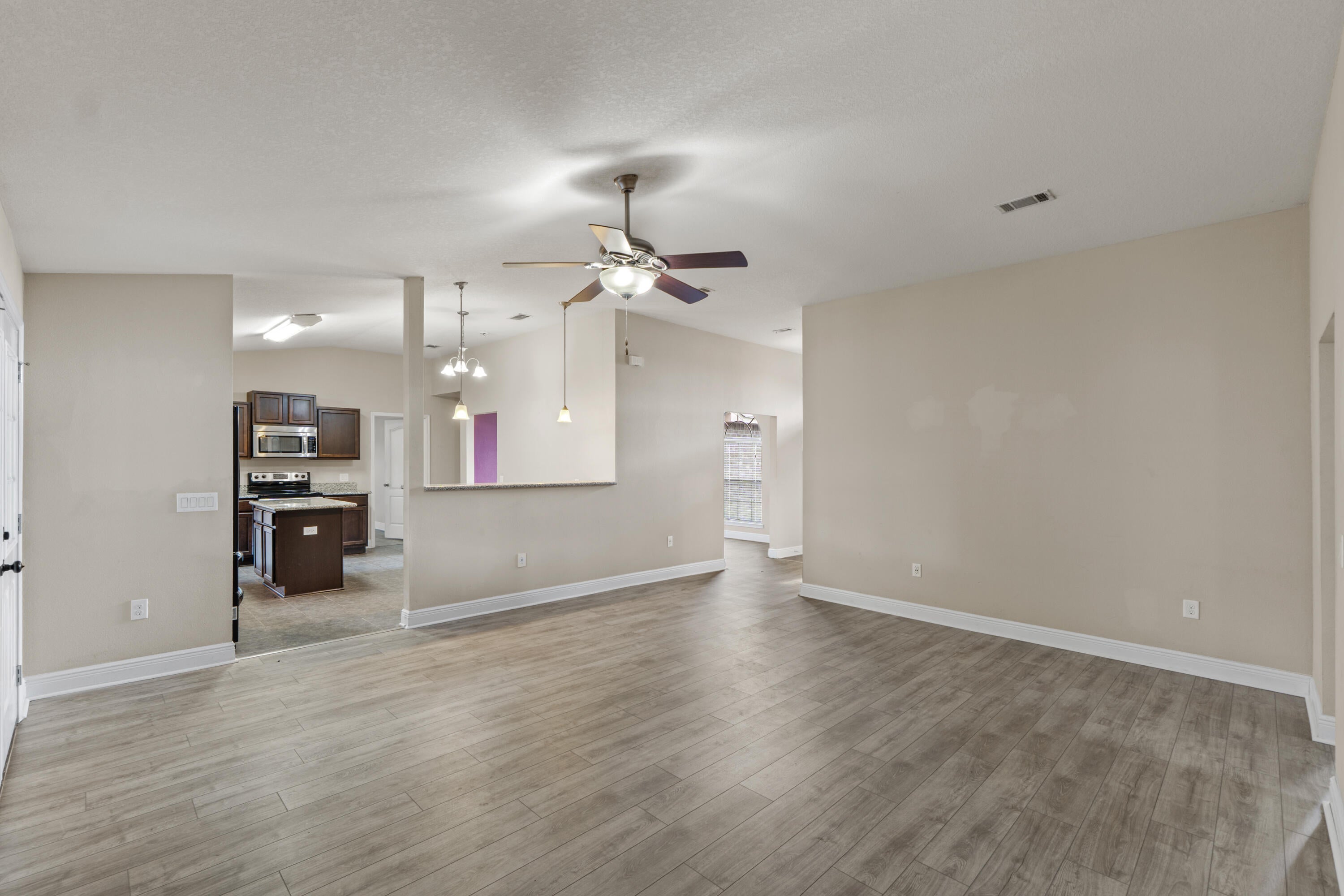 LA MESA AT HIDDEN CREEK - Residential