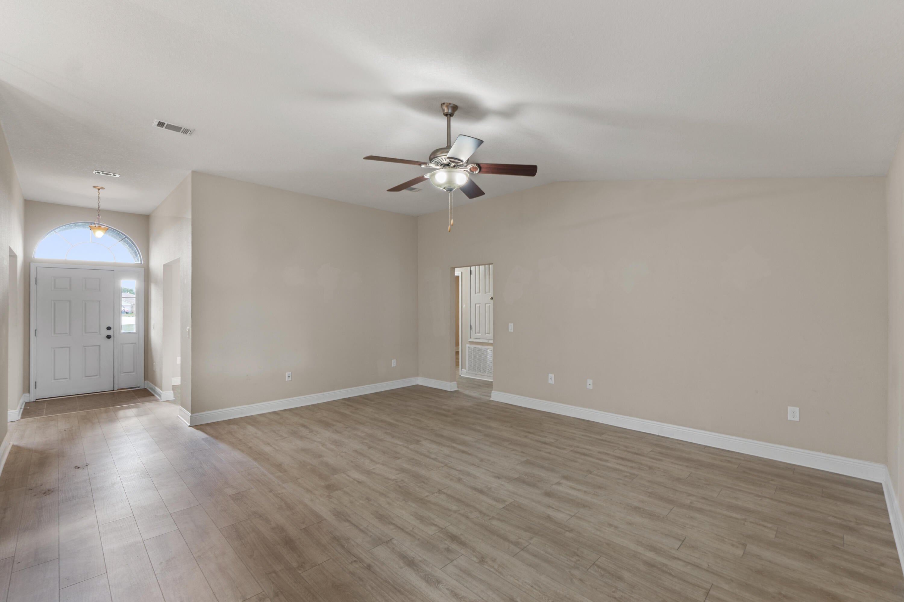 LA MESA AT HIDDEN CREEK - Residential