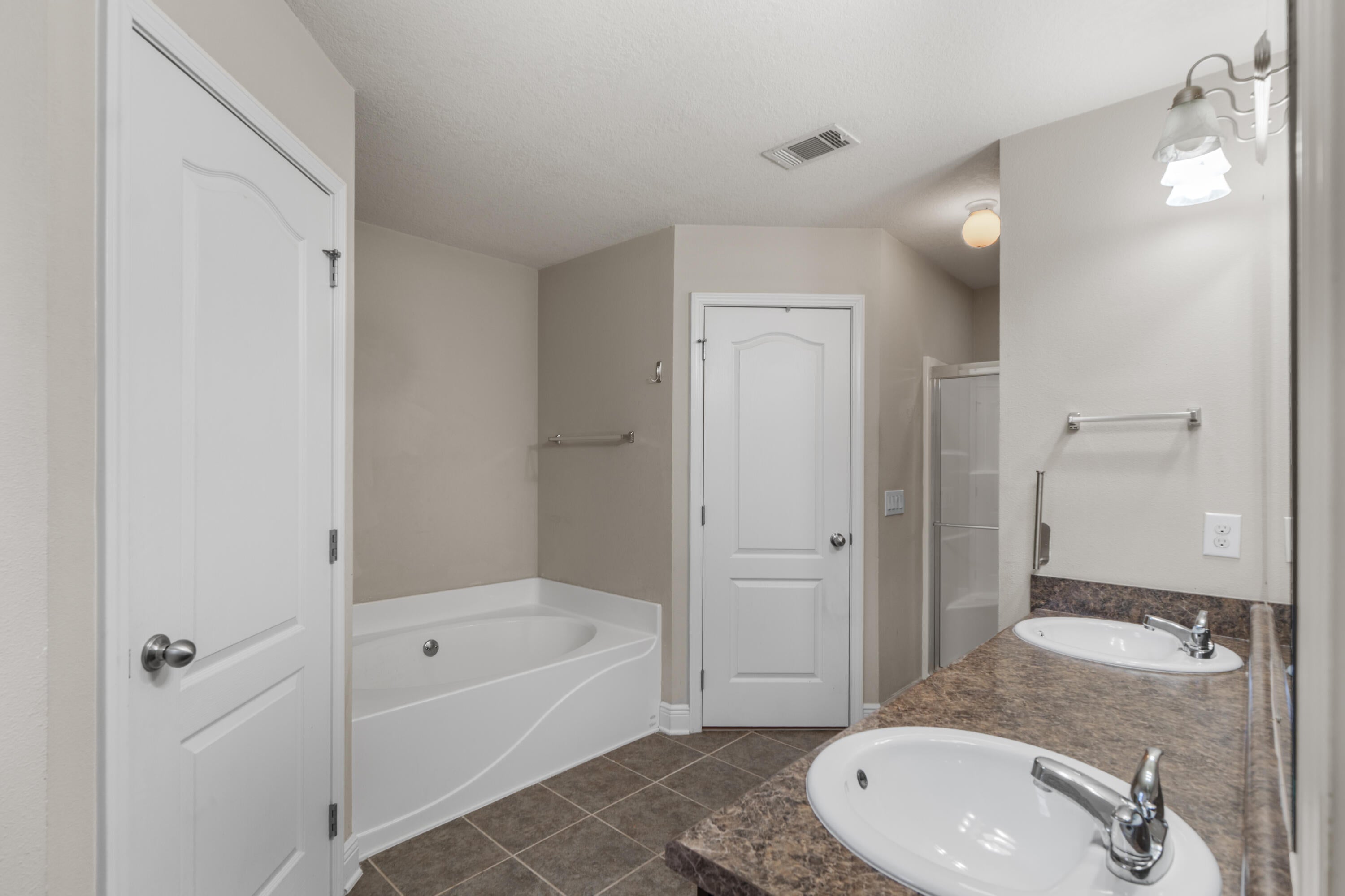 LA MESA AT HIDDEN CREEK - Residential