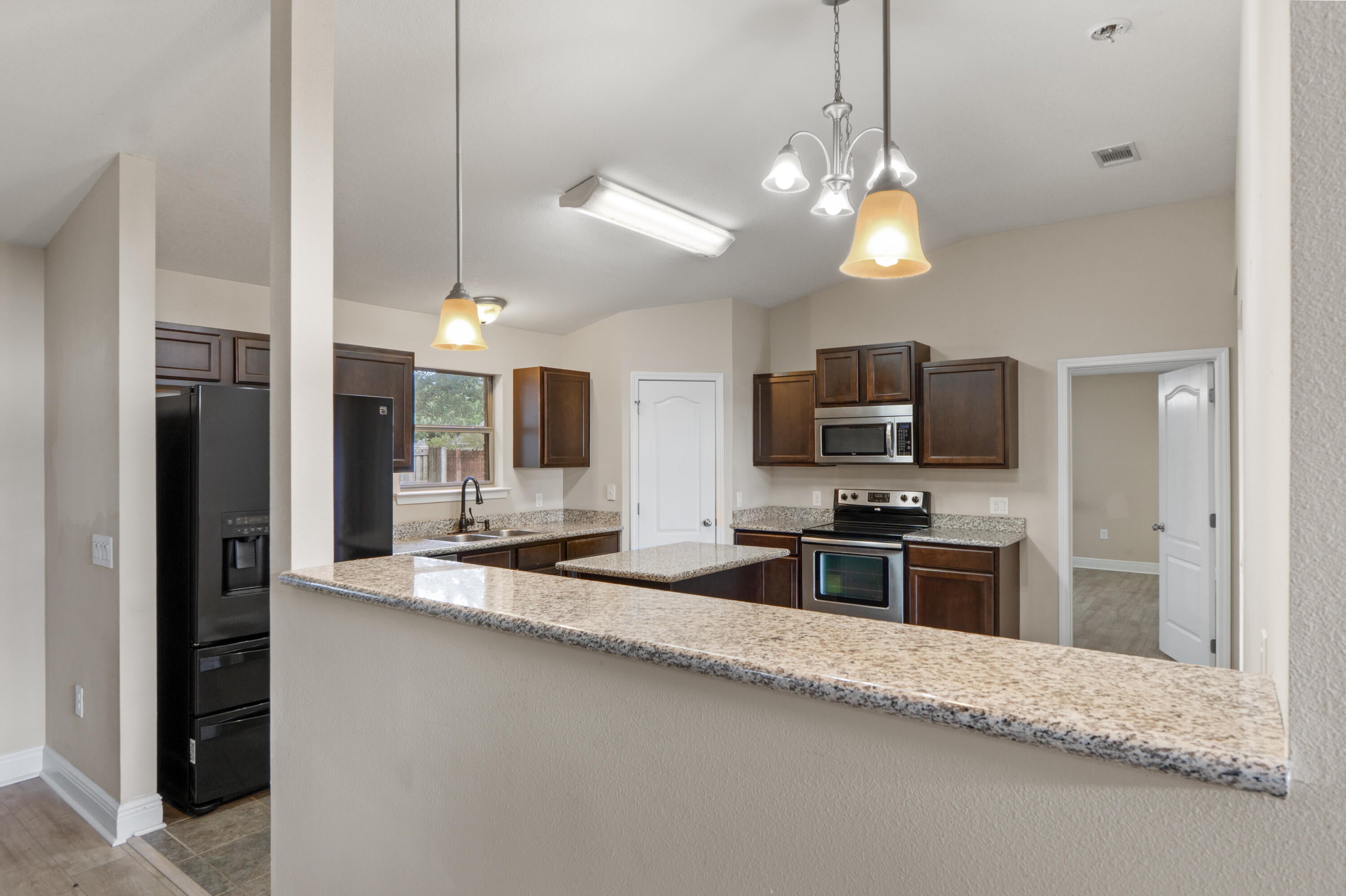 LA MESA AT HIDDEN CREEK - Residential