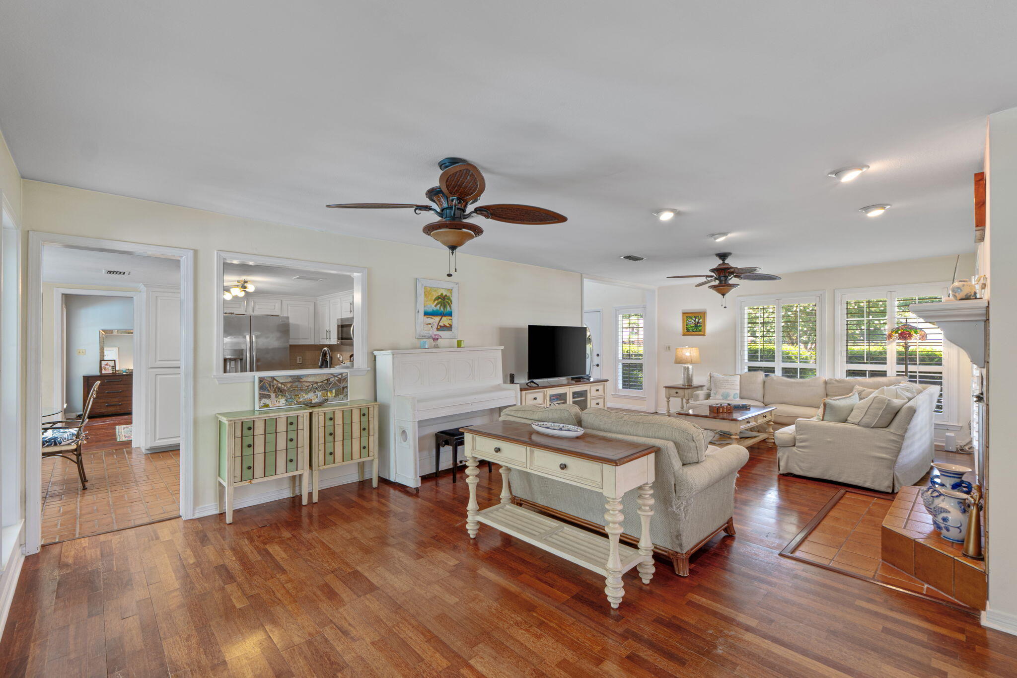 TIGER POINT - Residential