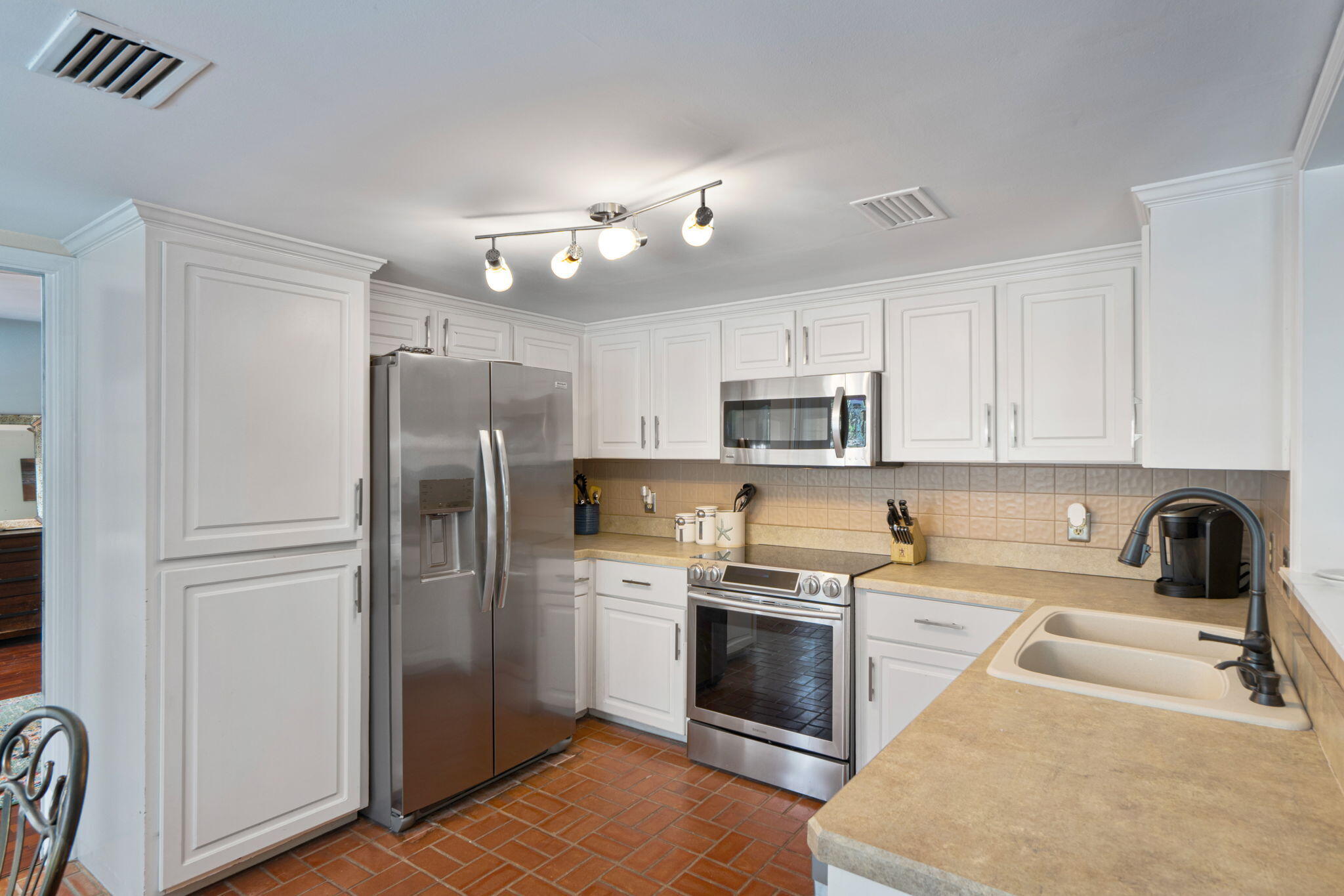 TIGER POINT - Residential