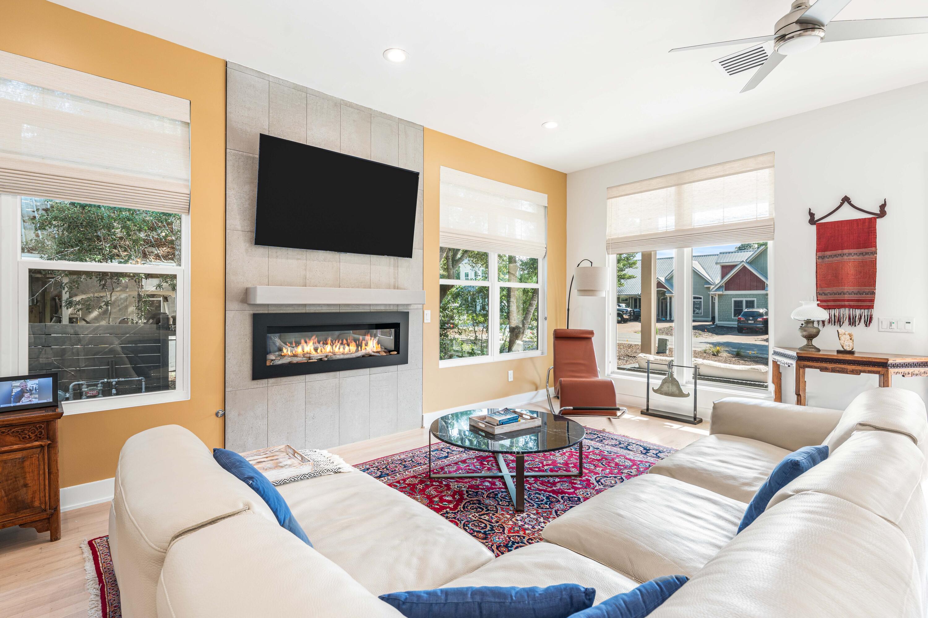SEABREEZE EAST - Residential