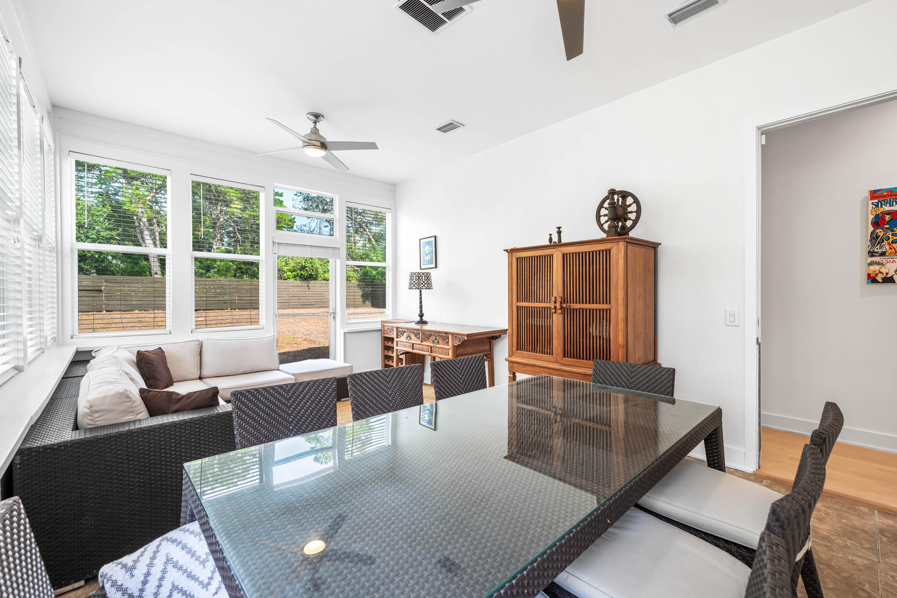 SEABREEZE EAST - Residential