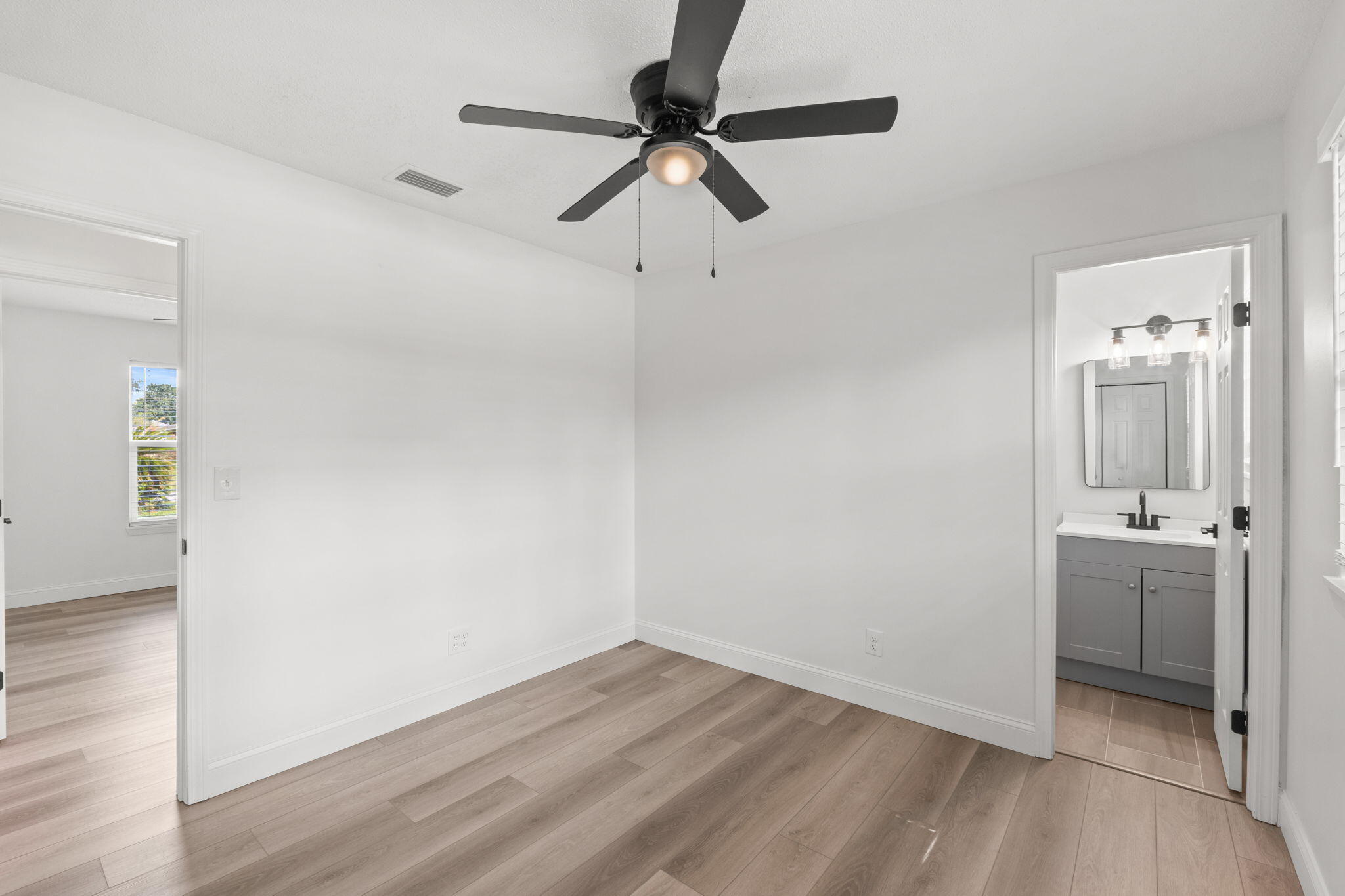 SUNNY SOUTH ADDN - Residential