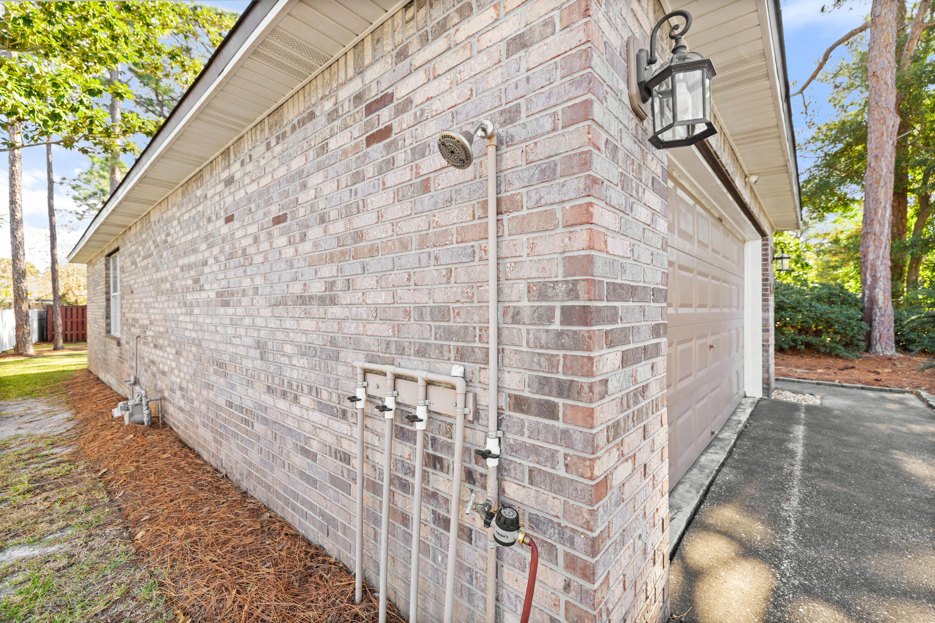 BAY BRIDGE LANDING - Residential Lease