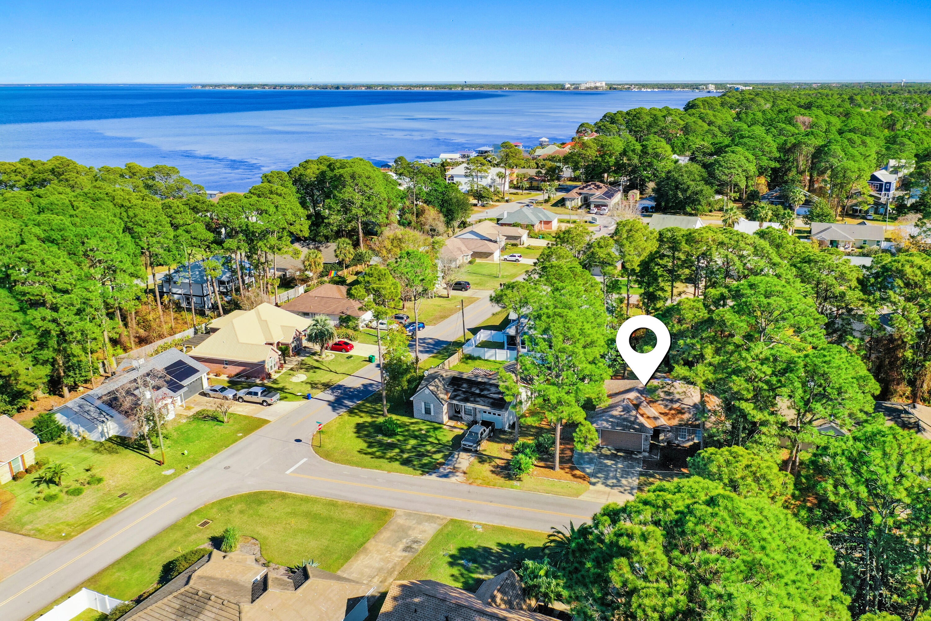 BAY BRIDGE LANDING - Residential Lease