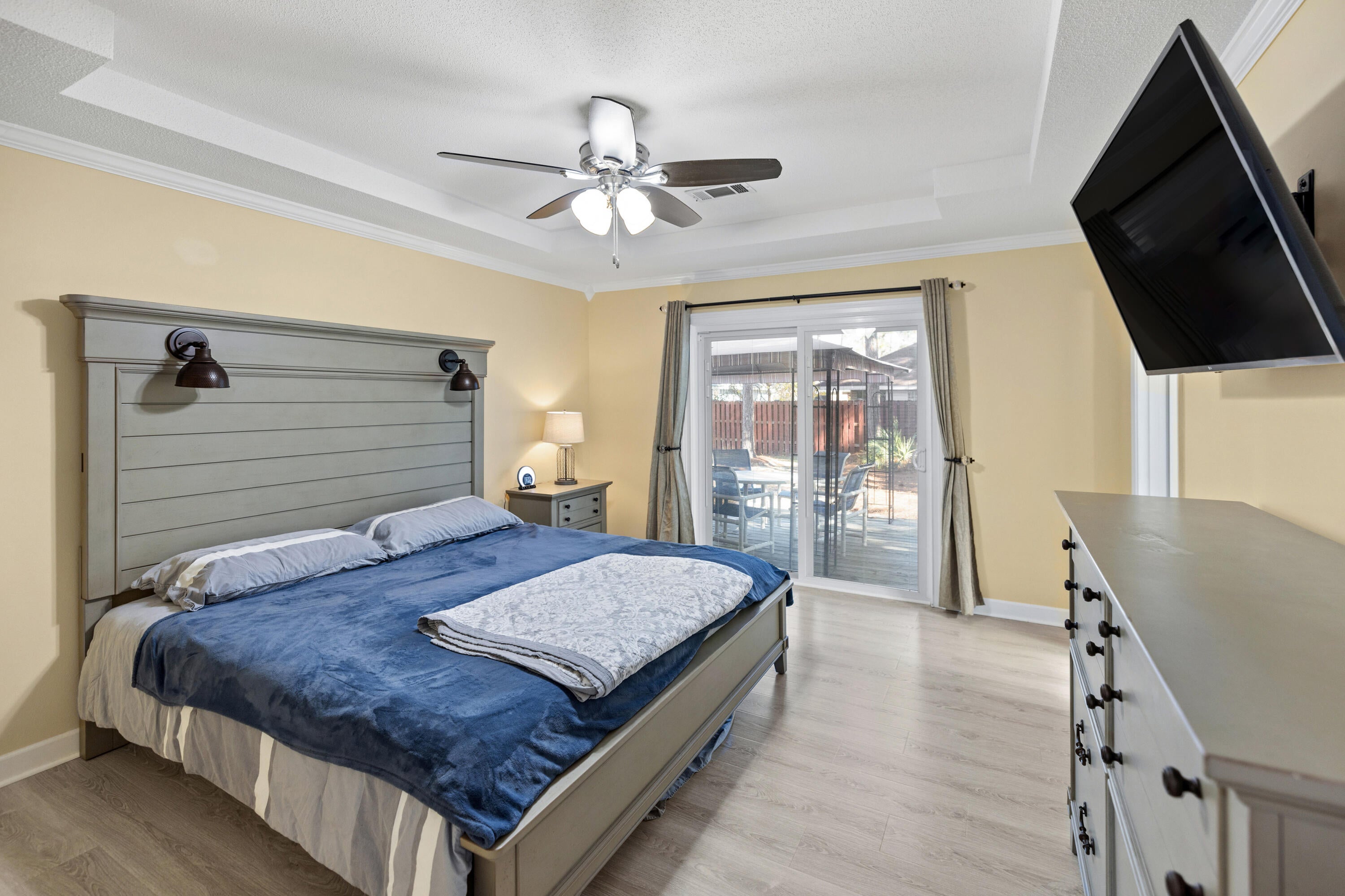 BAY BRIDGE LANDING - Residential Lease