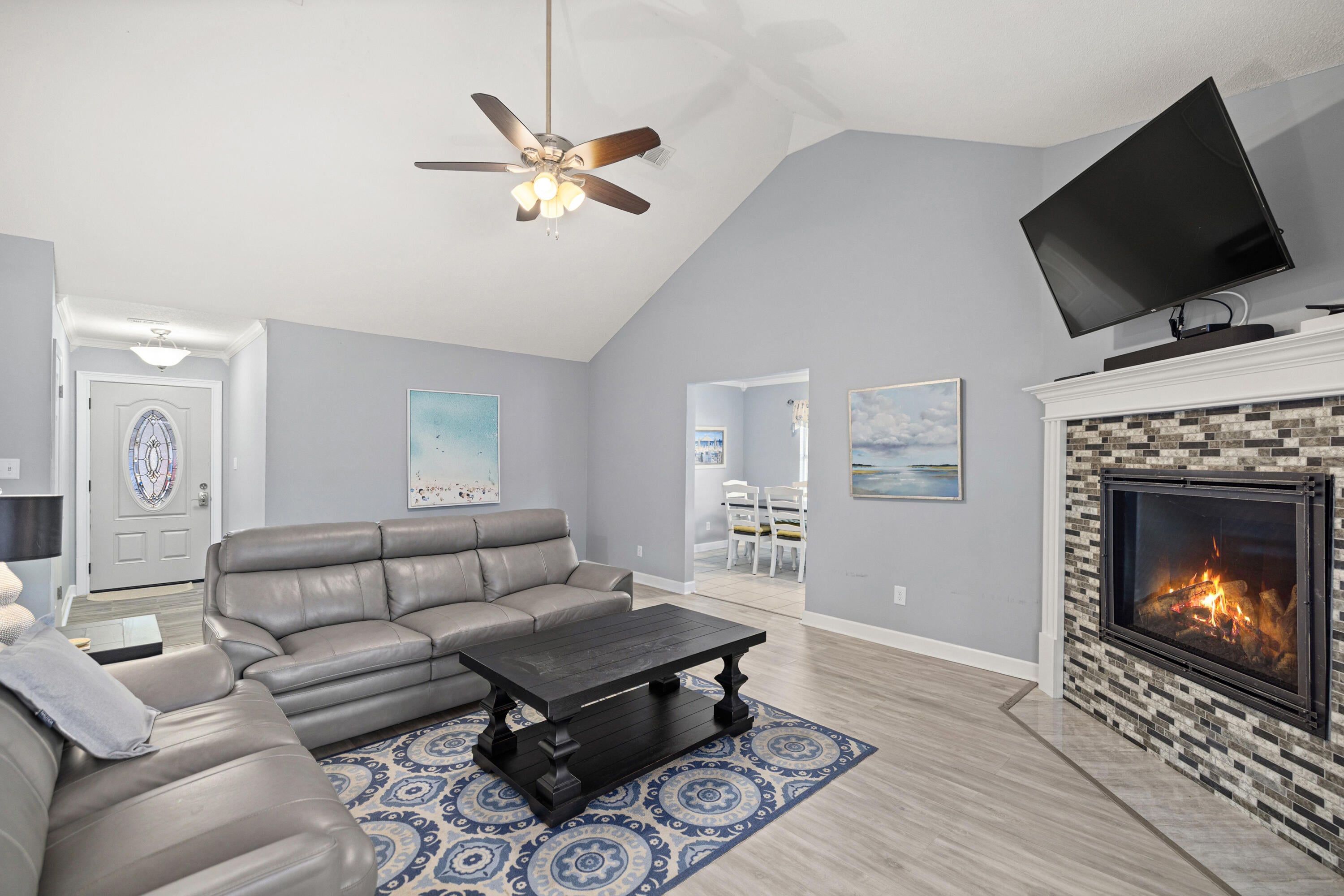 BAY BRIDGE LANDING - Residential Lease