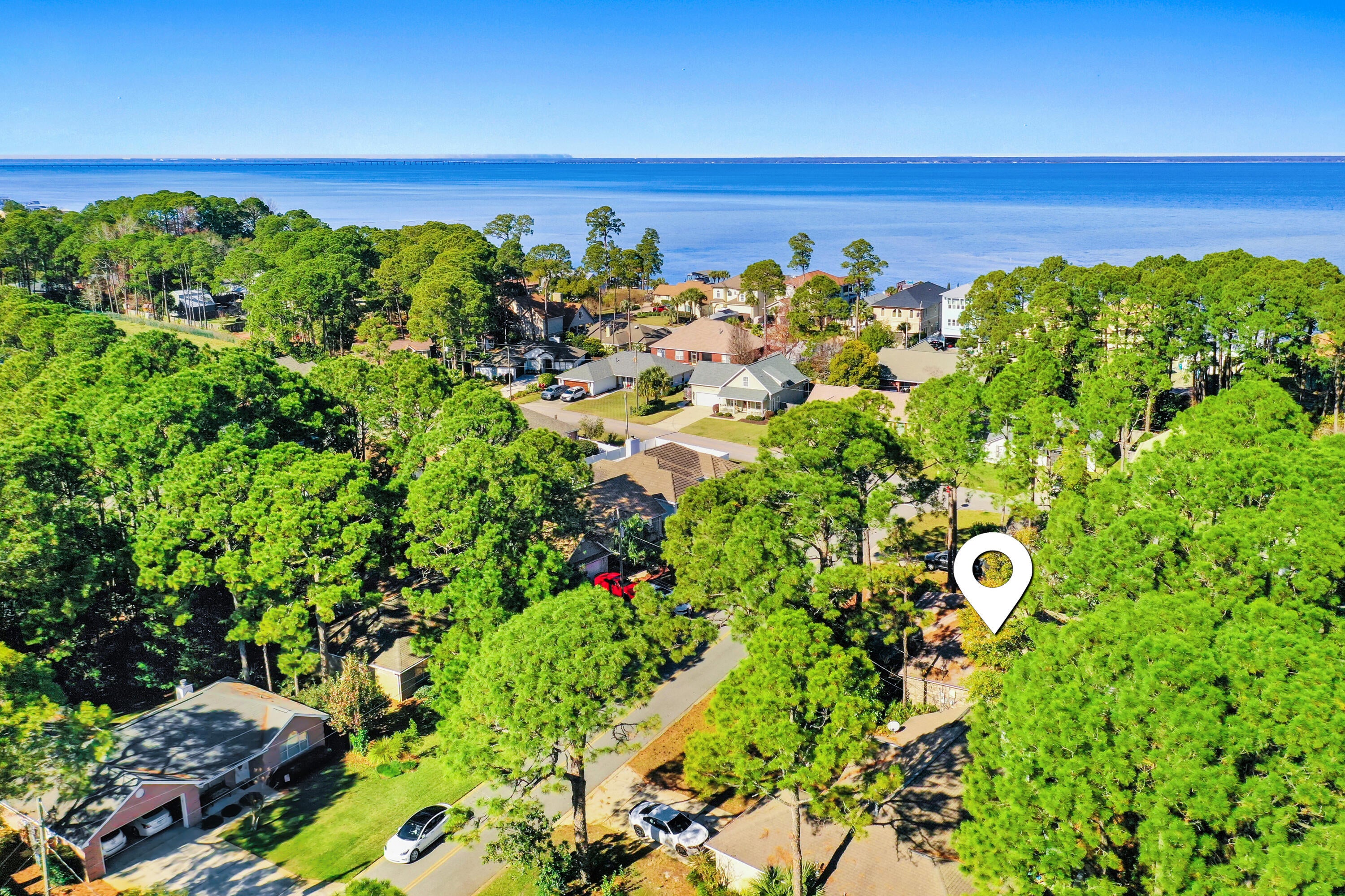 BAY BRIDGE LANDING - Residential Lease
