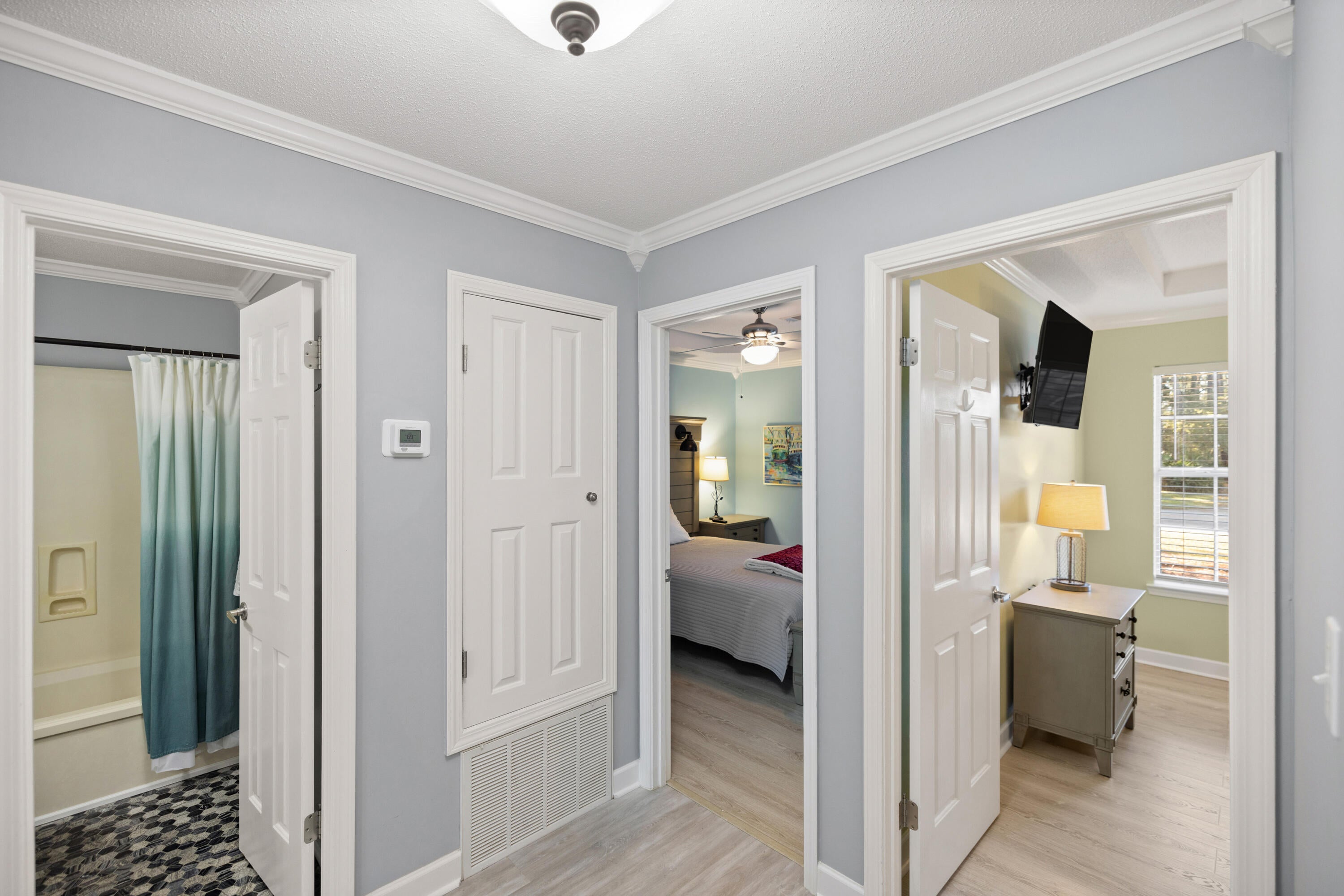 BAY BRIDGE LANDING - Residential Lease