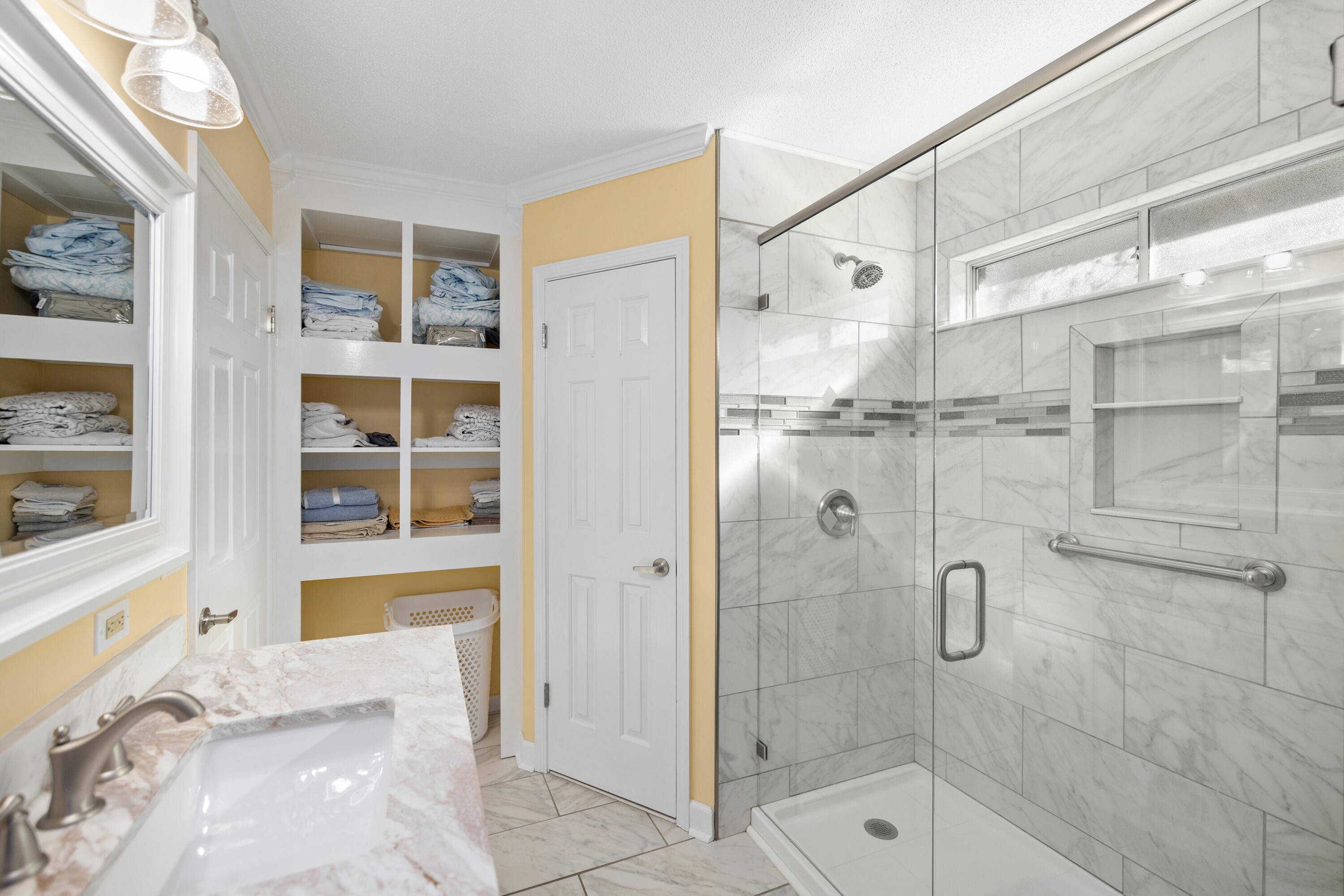 BAY BRIDGE LANDING - Residential Lease