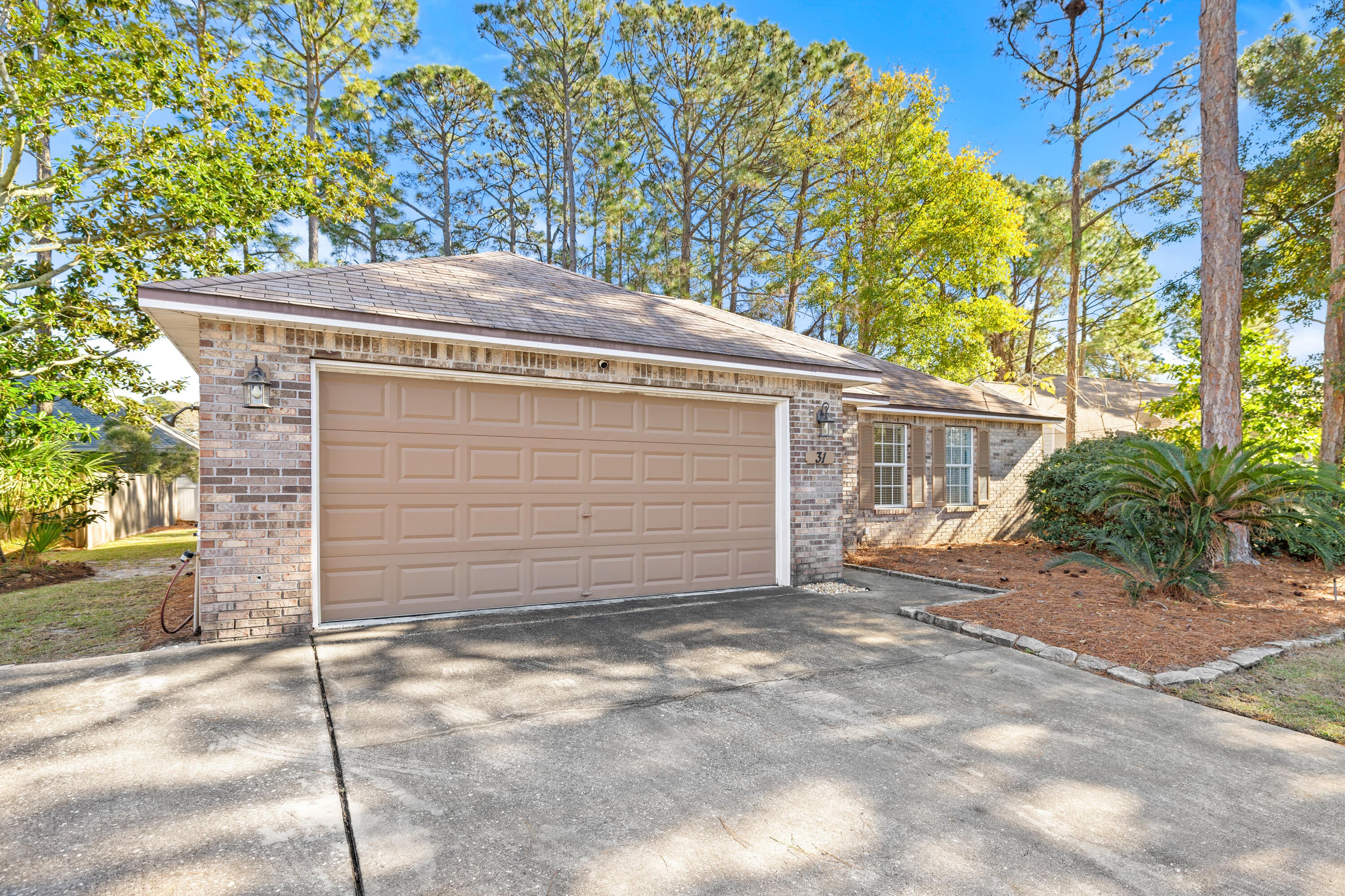 BAY BRIDGE LANDING - Residential Lease