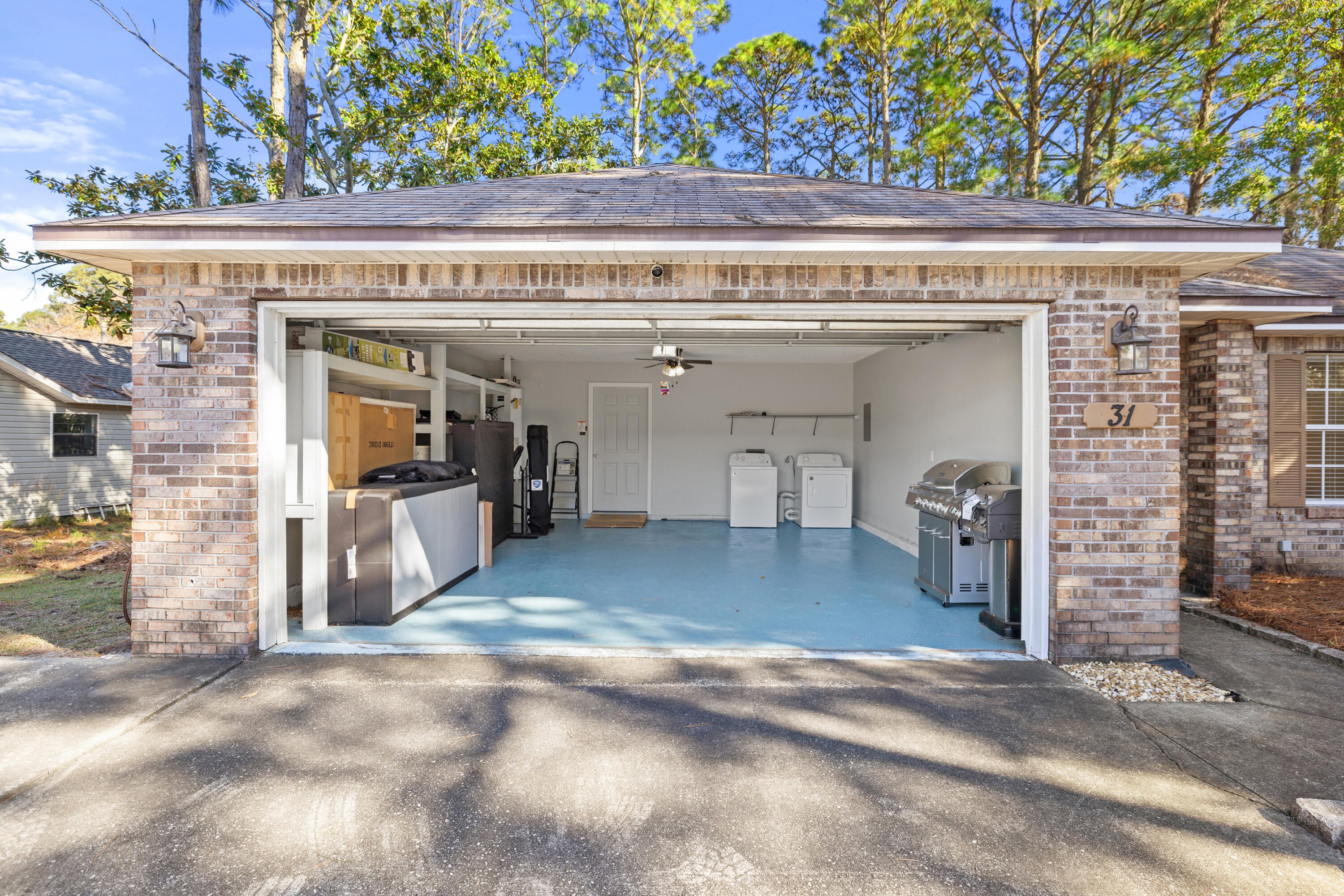 BAY BRIDGE LANDING - Residential Lease