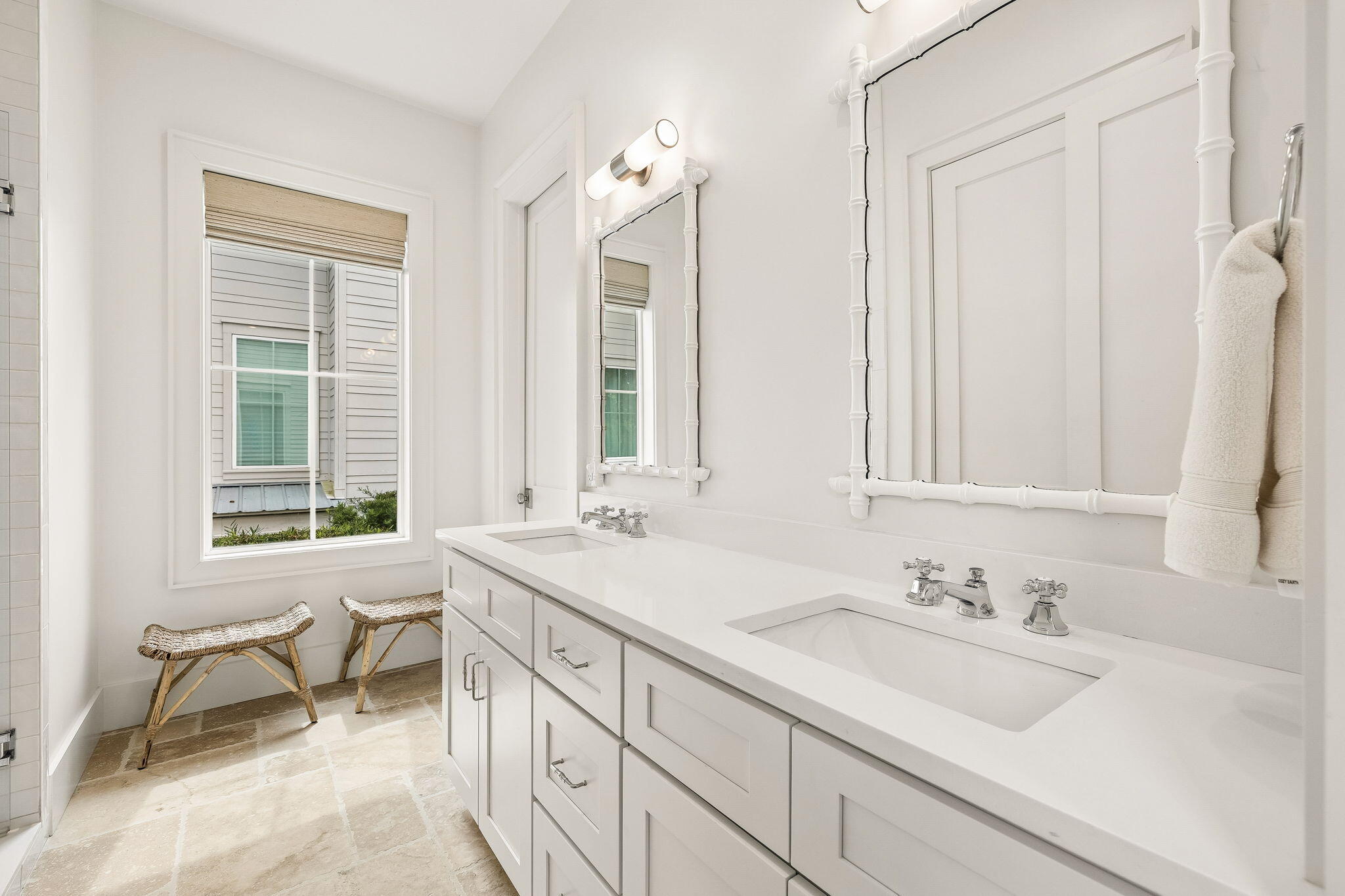 GRAYTON BAYOU - Residential