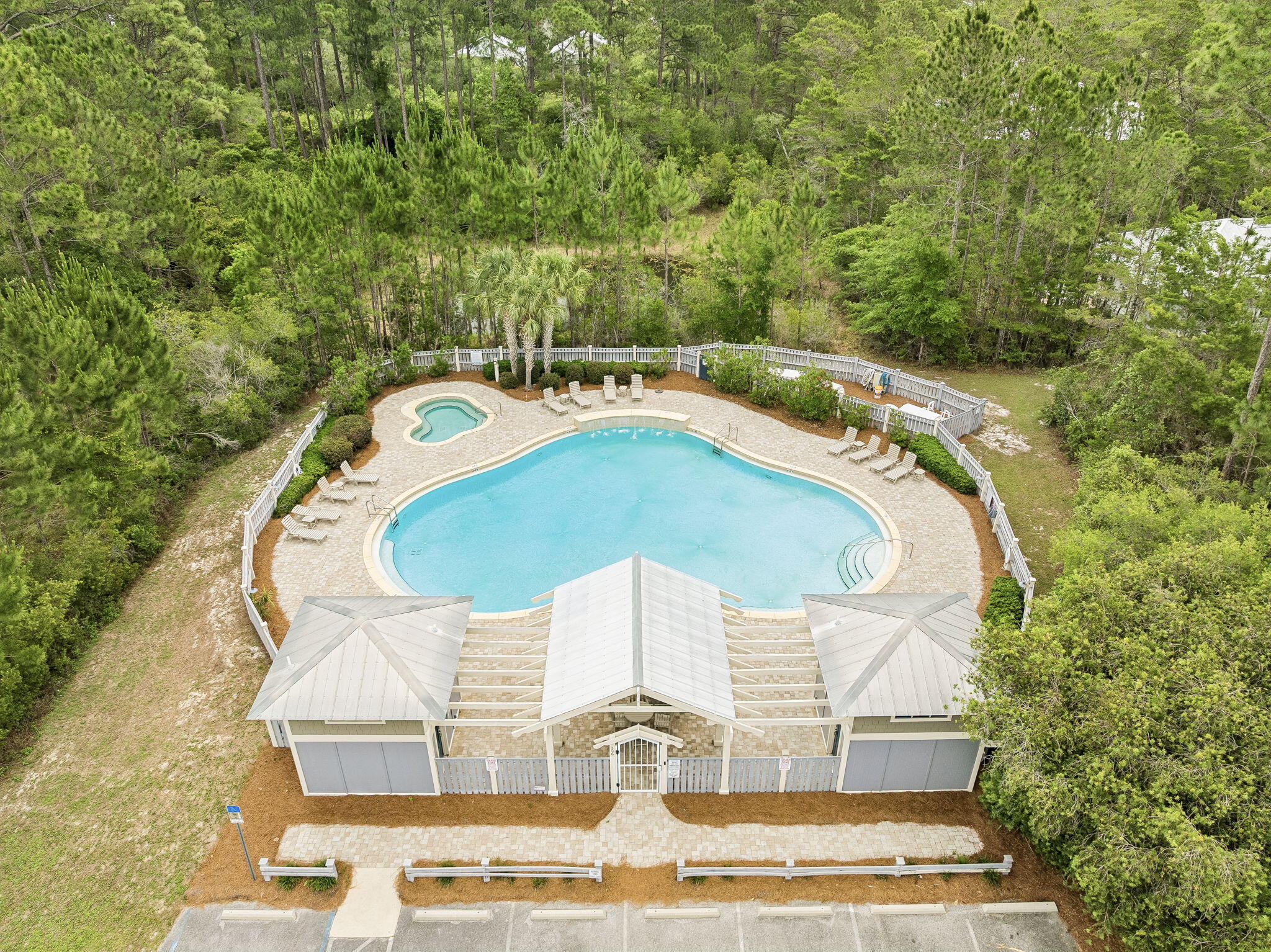 GRAYTON BAYOU - Residential