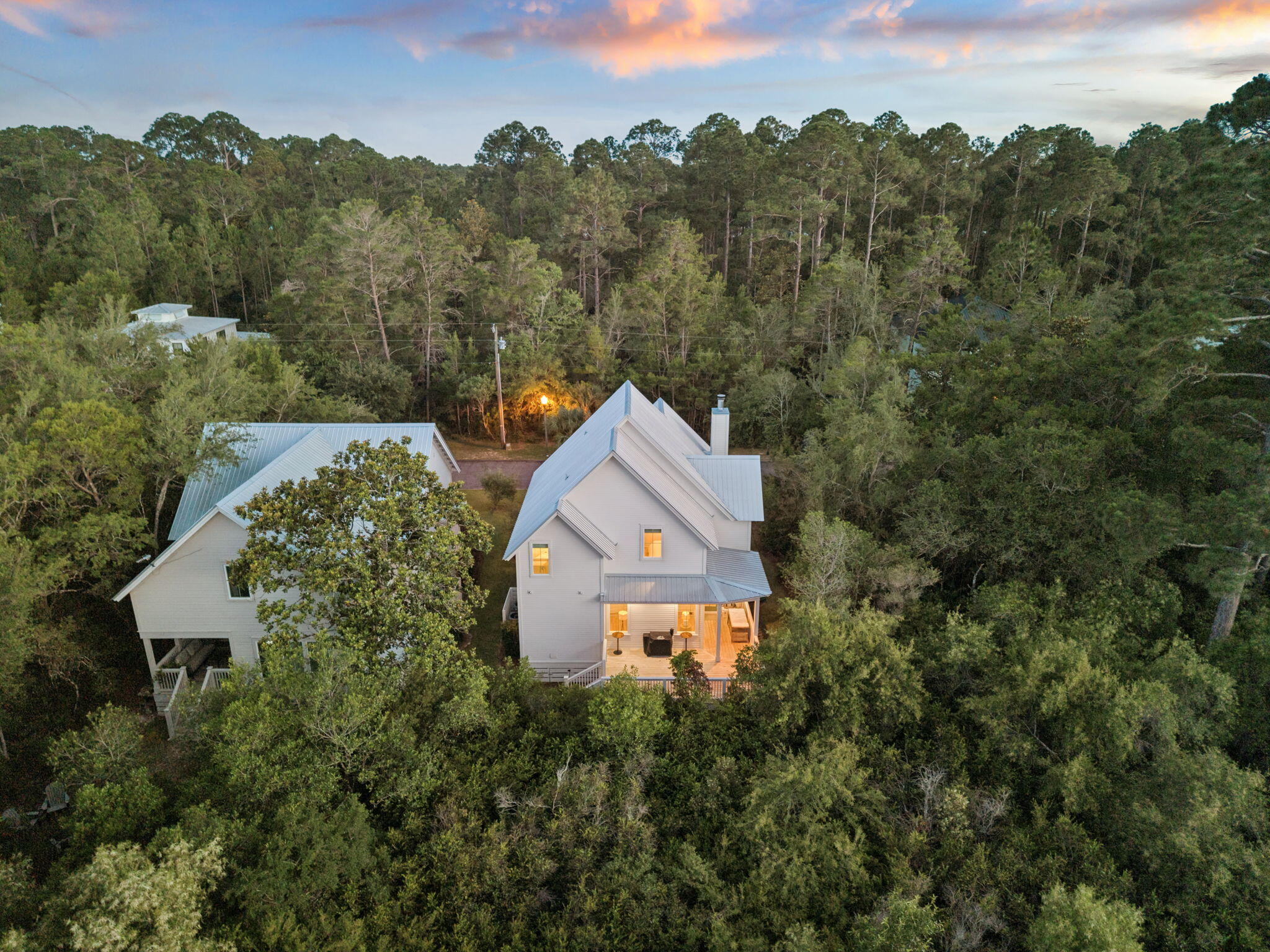 GRAYTON BAYOU - Residential