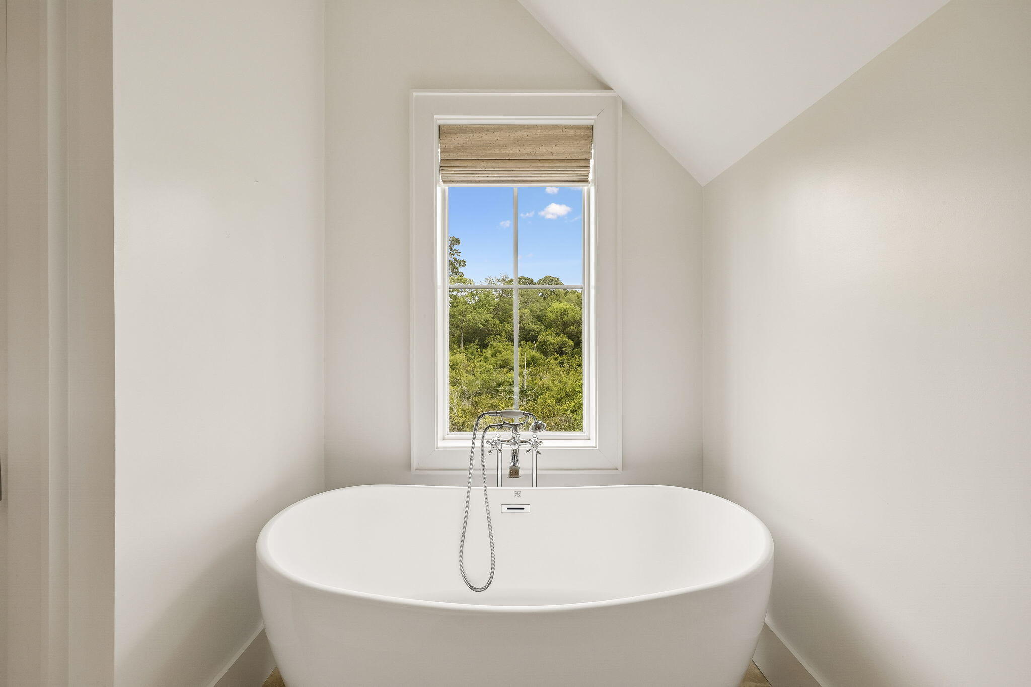 GRAYTON BAYOU - Residential