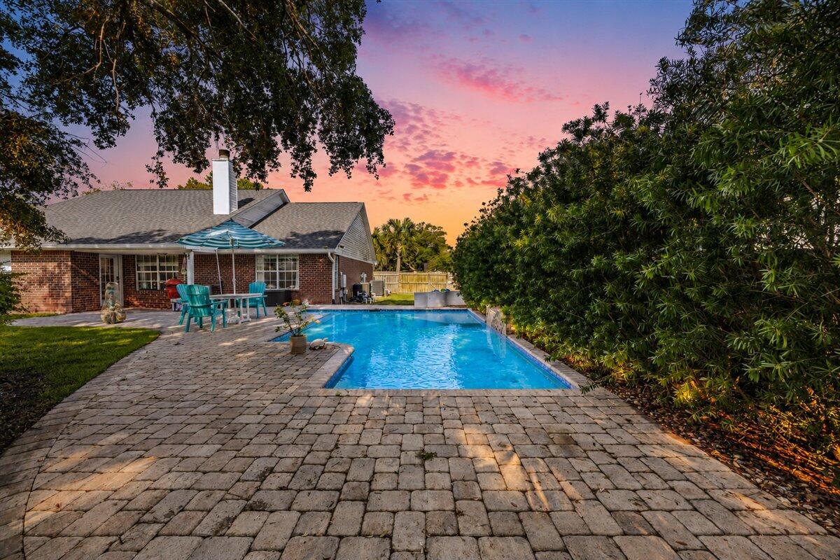 PRO AM ESTATES - Residential