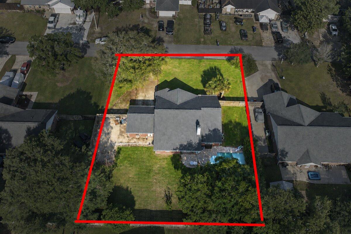 PRO AM ESTATES - Residential