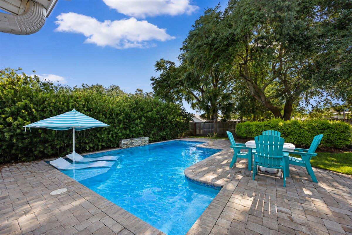 PRO AM ESTATES - Residential