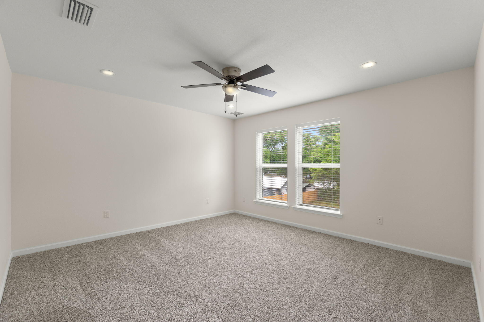 CRESTVIEW - Residential Lease