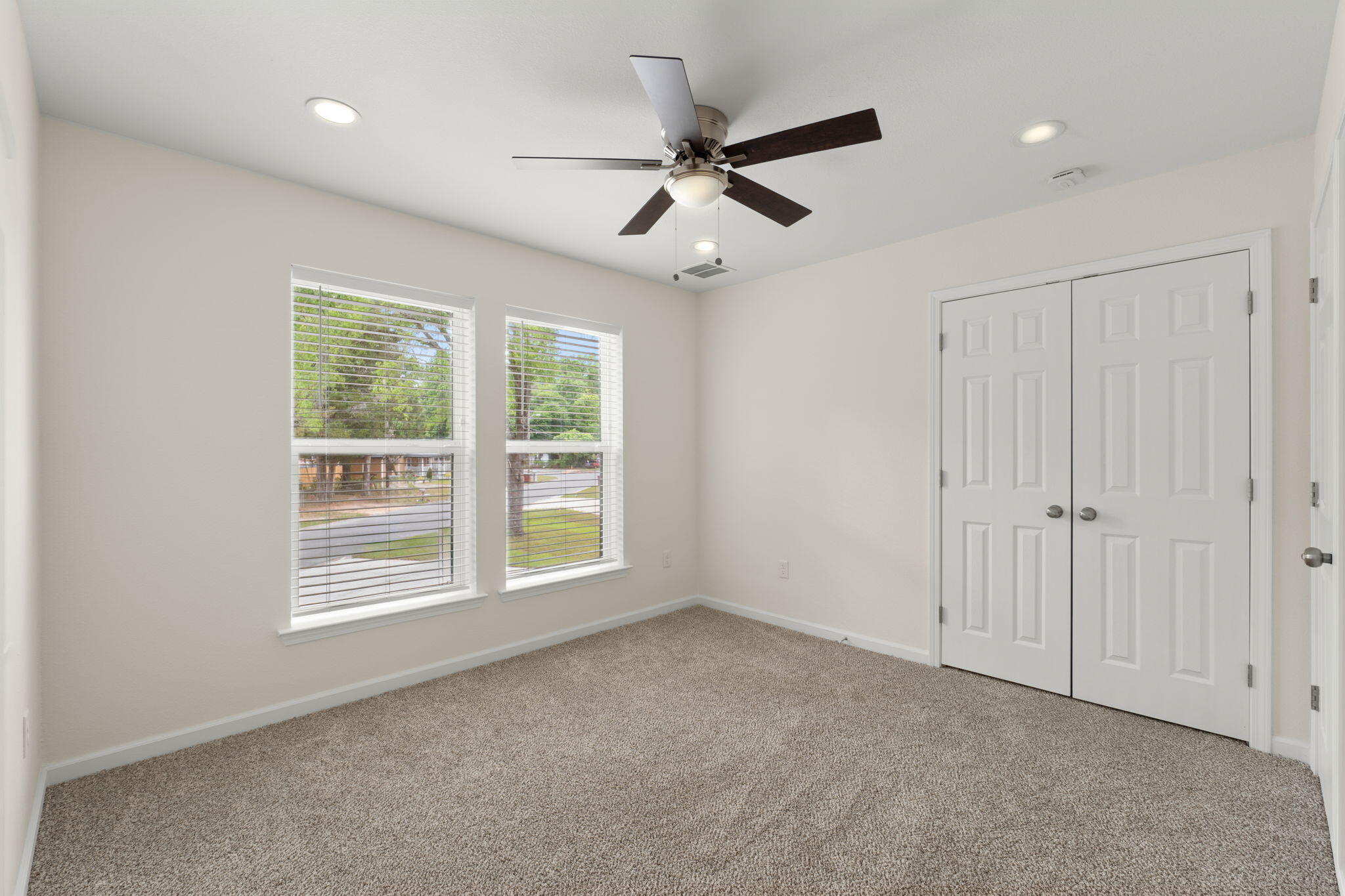 CRESTVIEW - Residential Lease