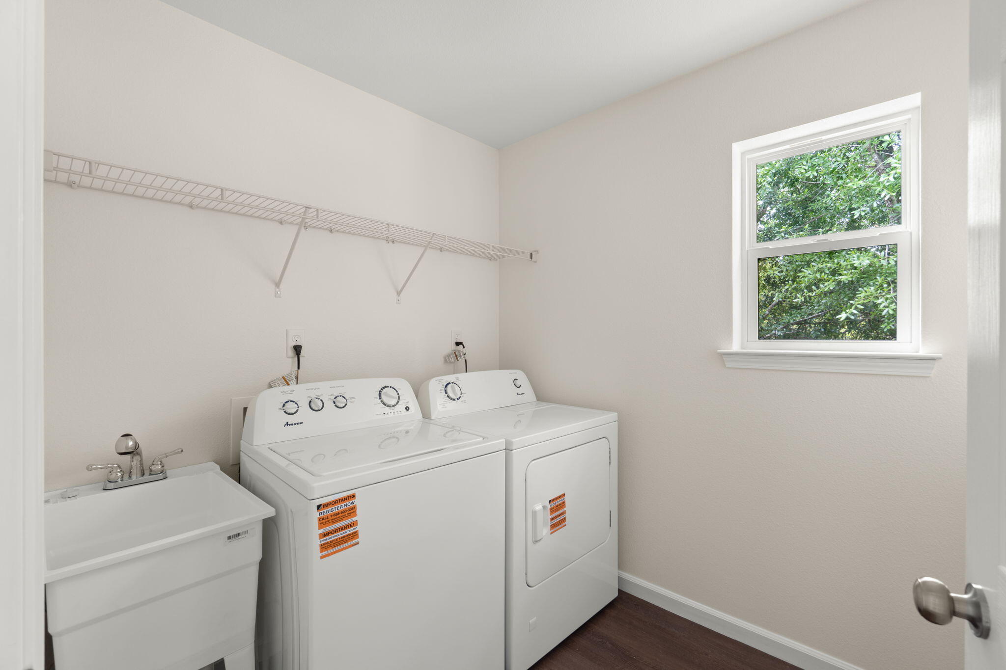 CRESTVIEW - Residential Lease