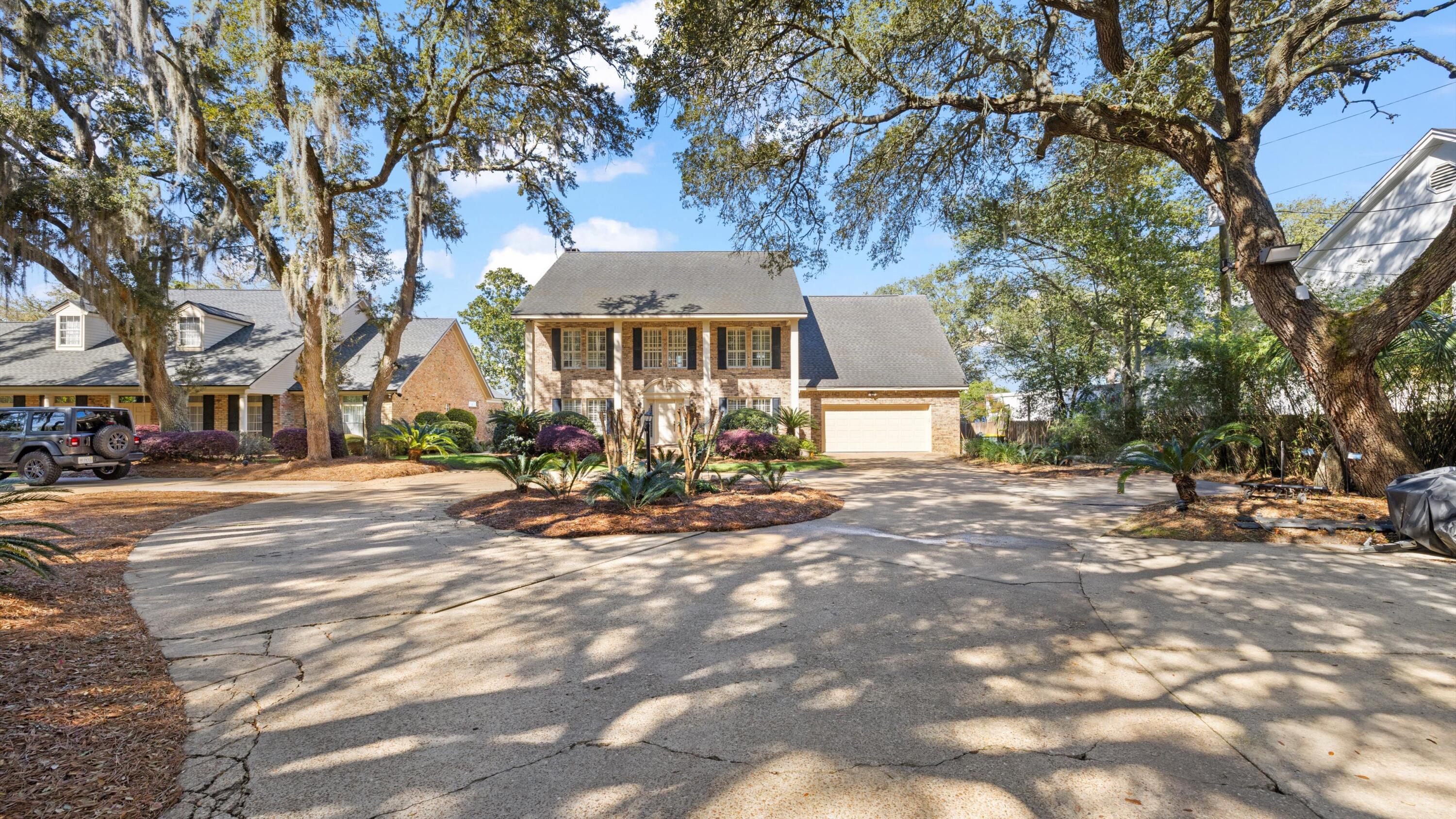HUGHES ESTATES 1ST ADDN - Residential