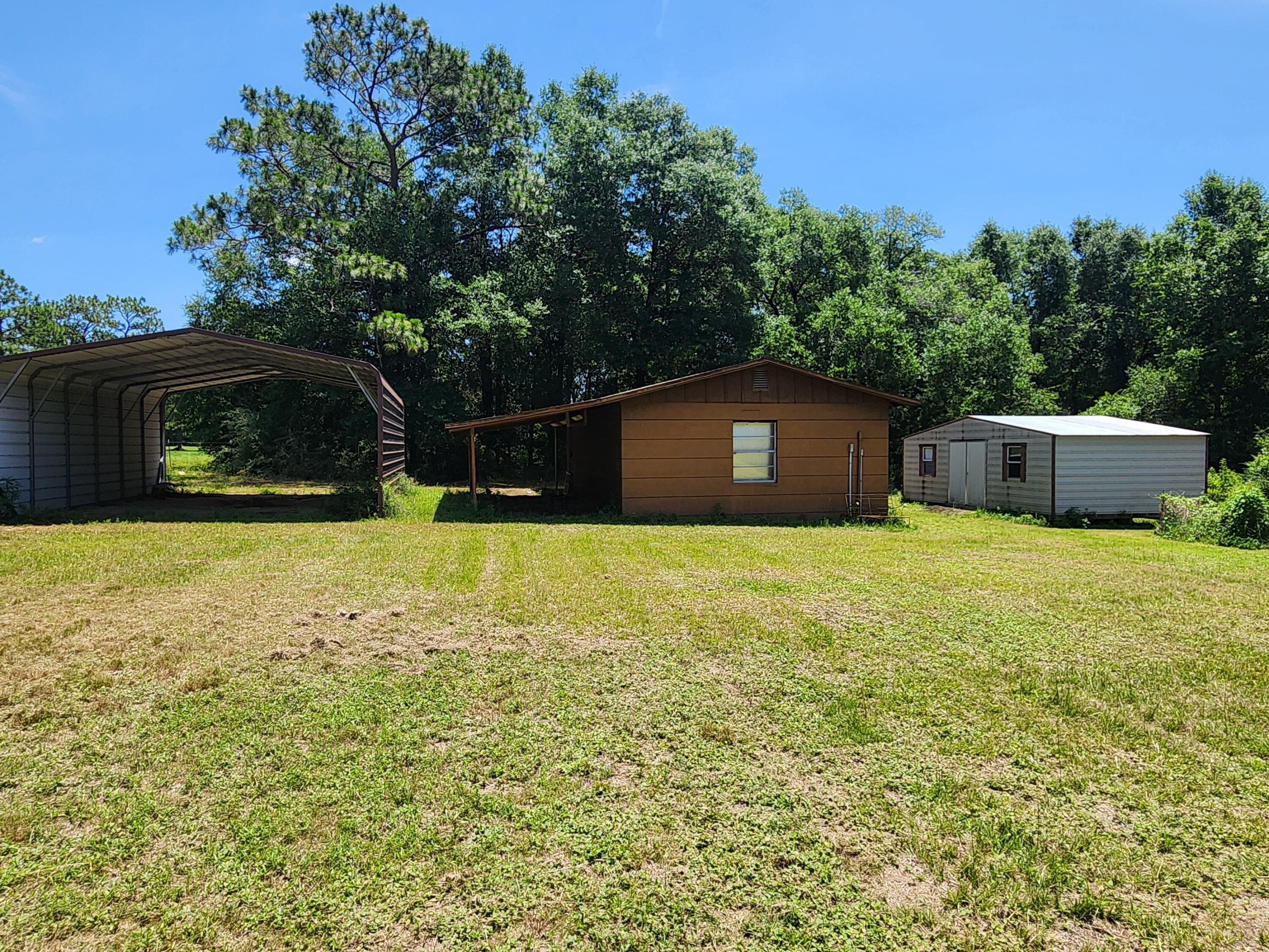 NO RECORDED SUBDIVISION - Residential