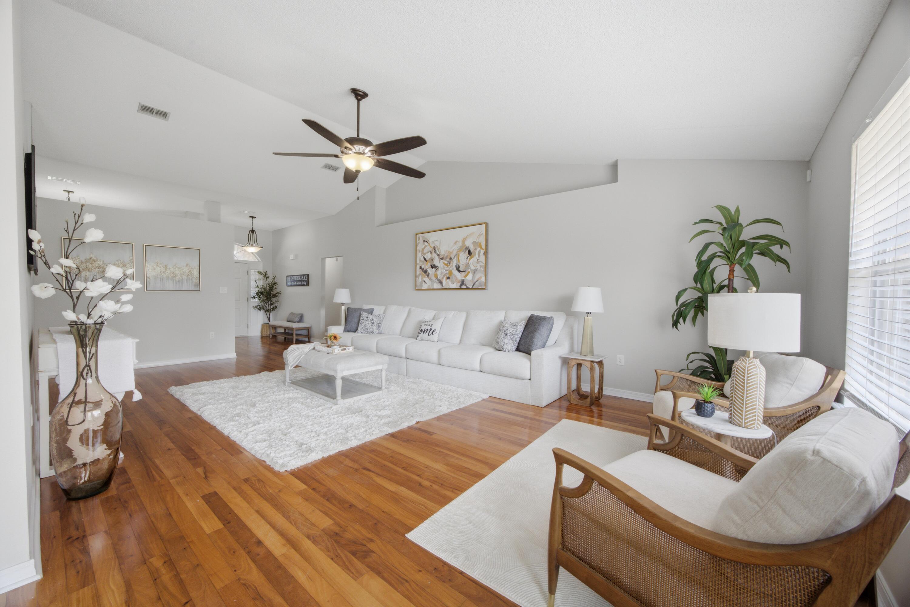 HAMPTON RIDGE ESTATES - Residential