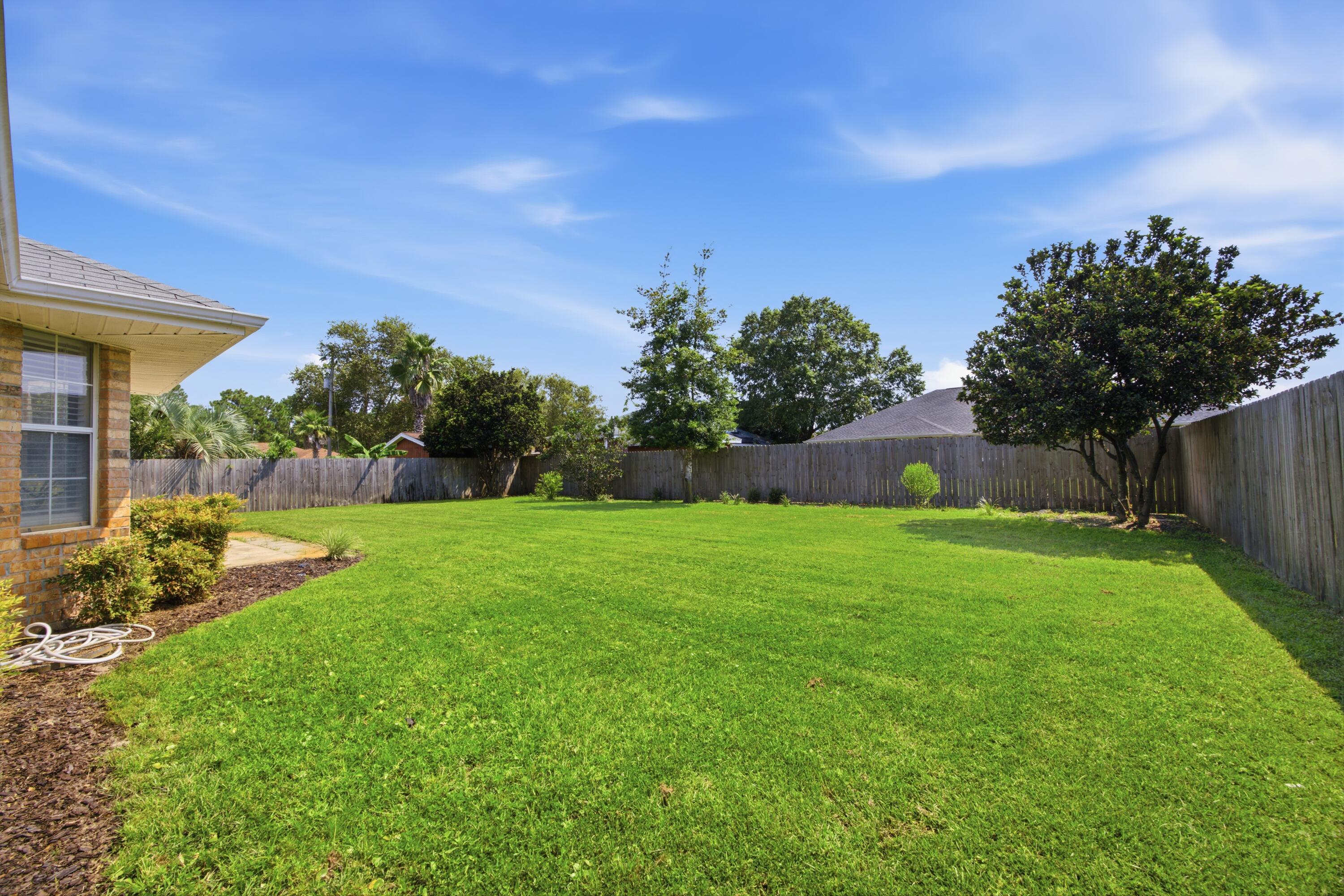 HAMPTON RIDGE ESTATES - Residential