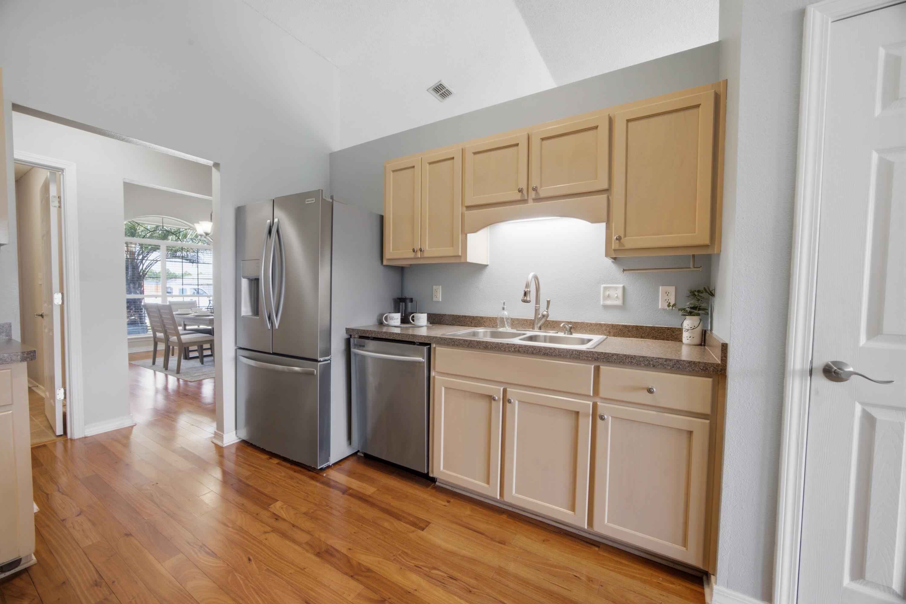 HAMPTON RIDGE ESTATES - Residential