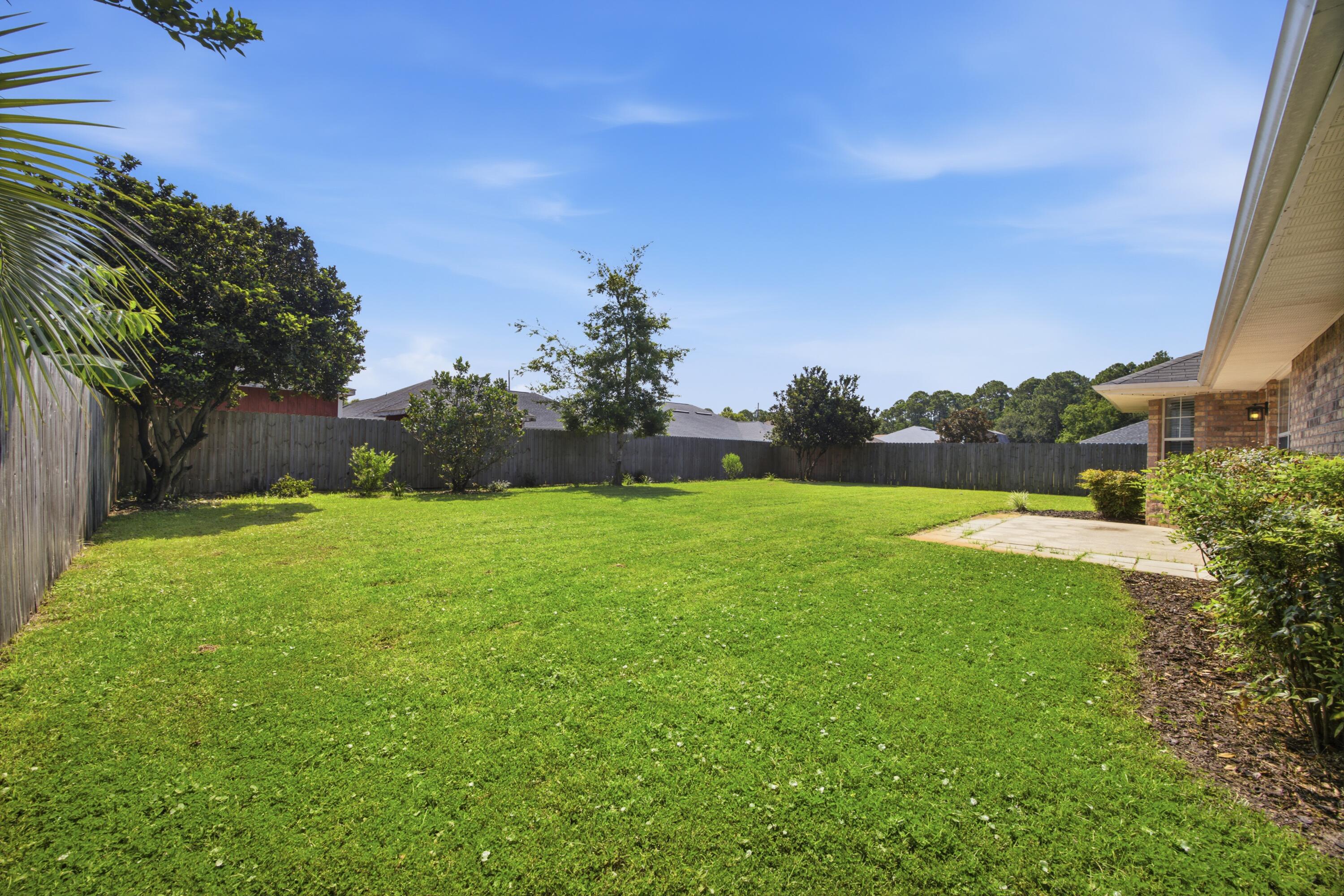 HAMPTON RIDGE ESTATES - Residential