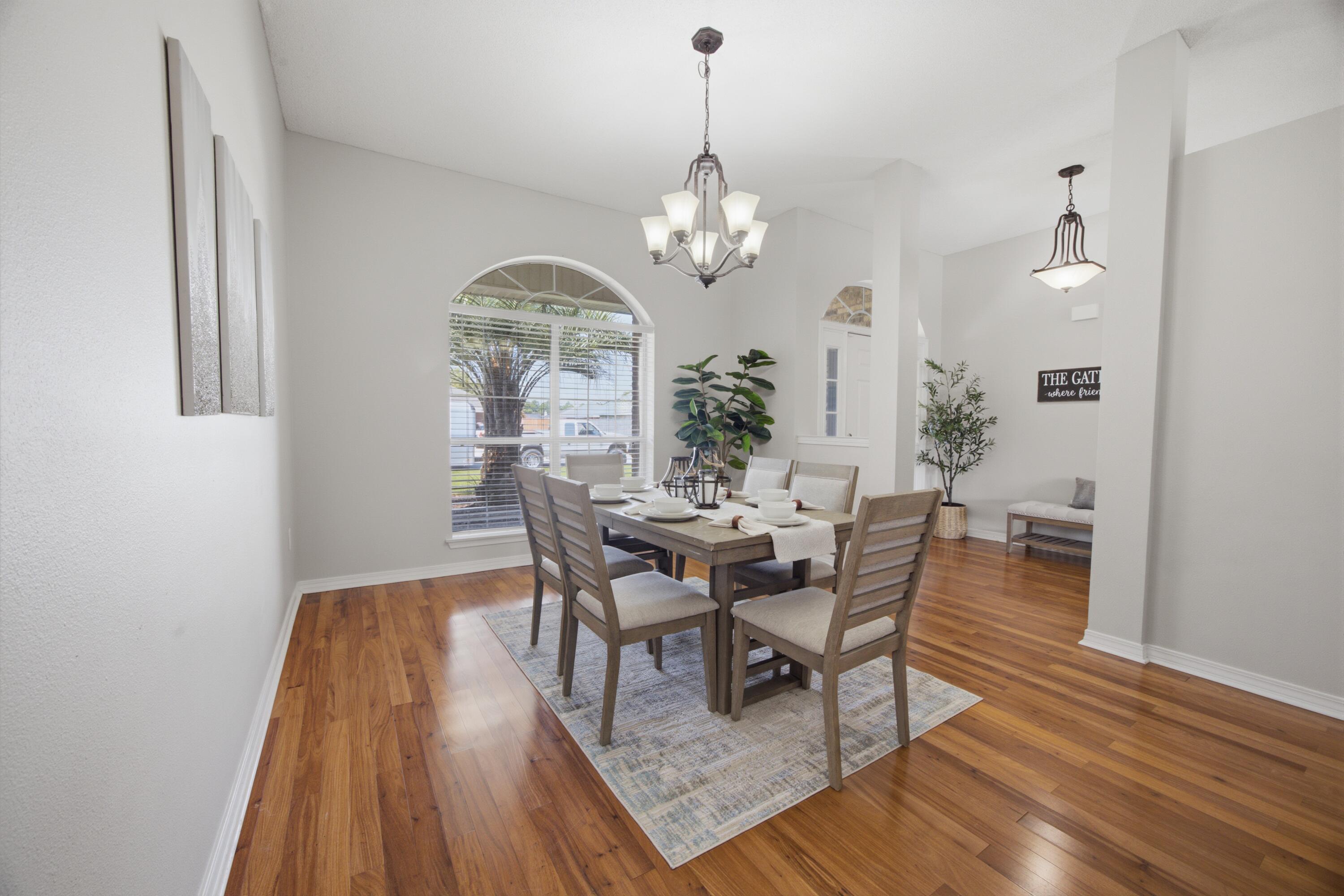 HAMPTON RIDGE ESTATES - Residential