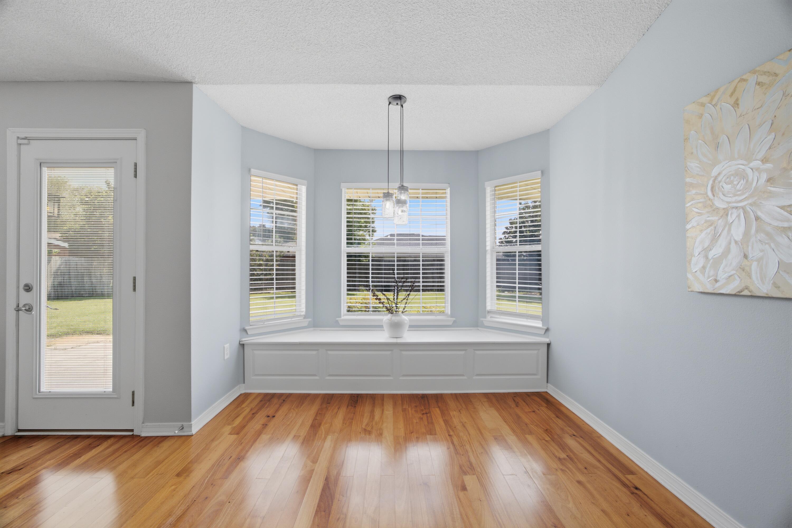 HAMPTON RIDGE ESTATES - Residential