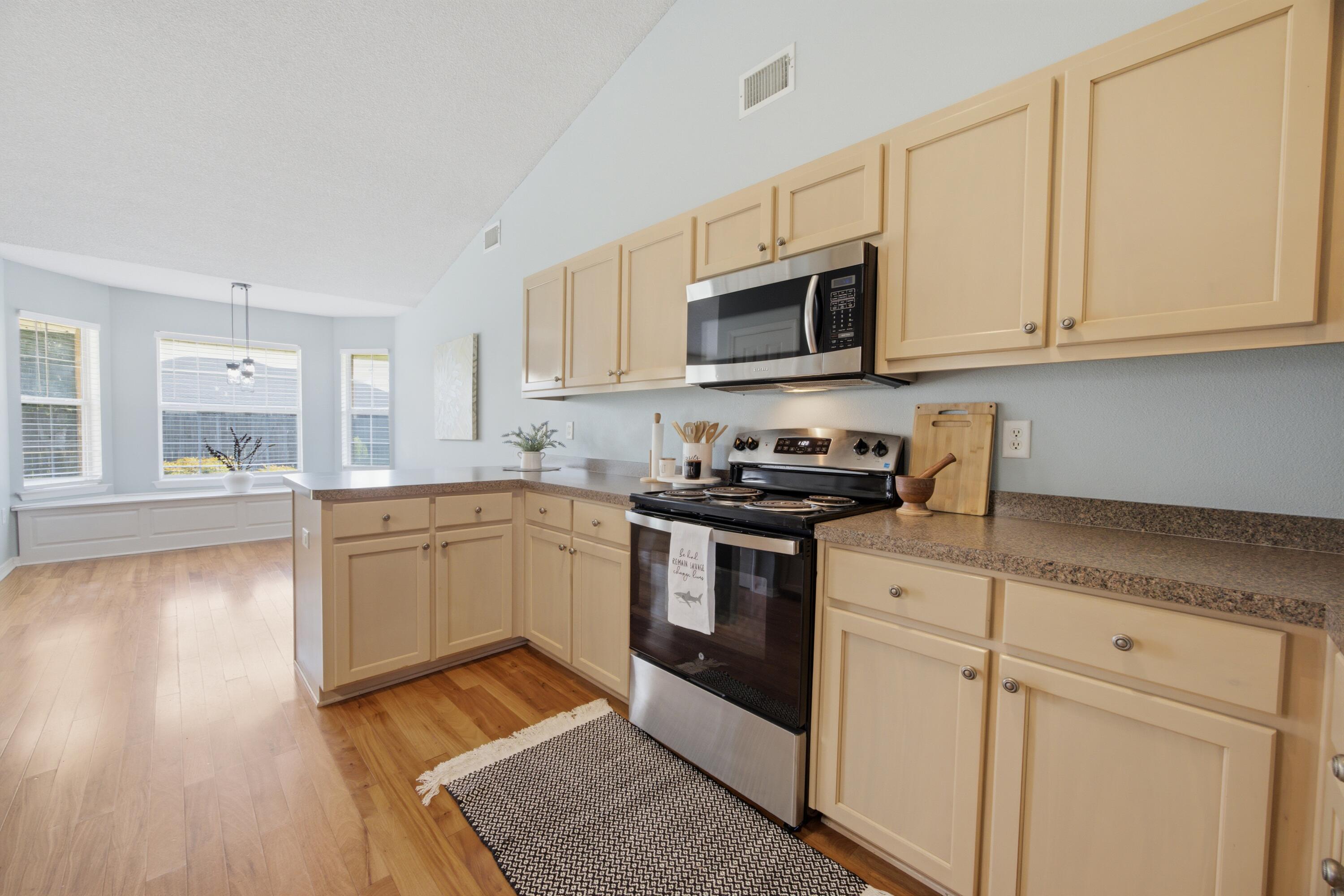 HAMPTON RIDGE ESTATES - Residential