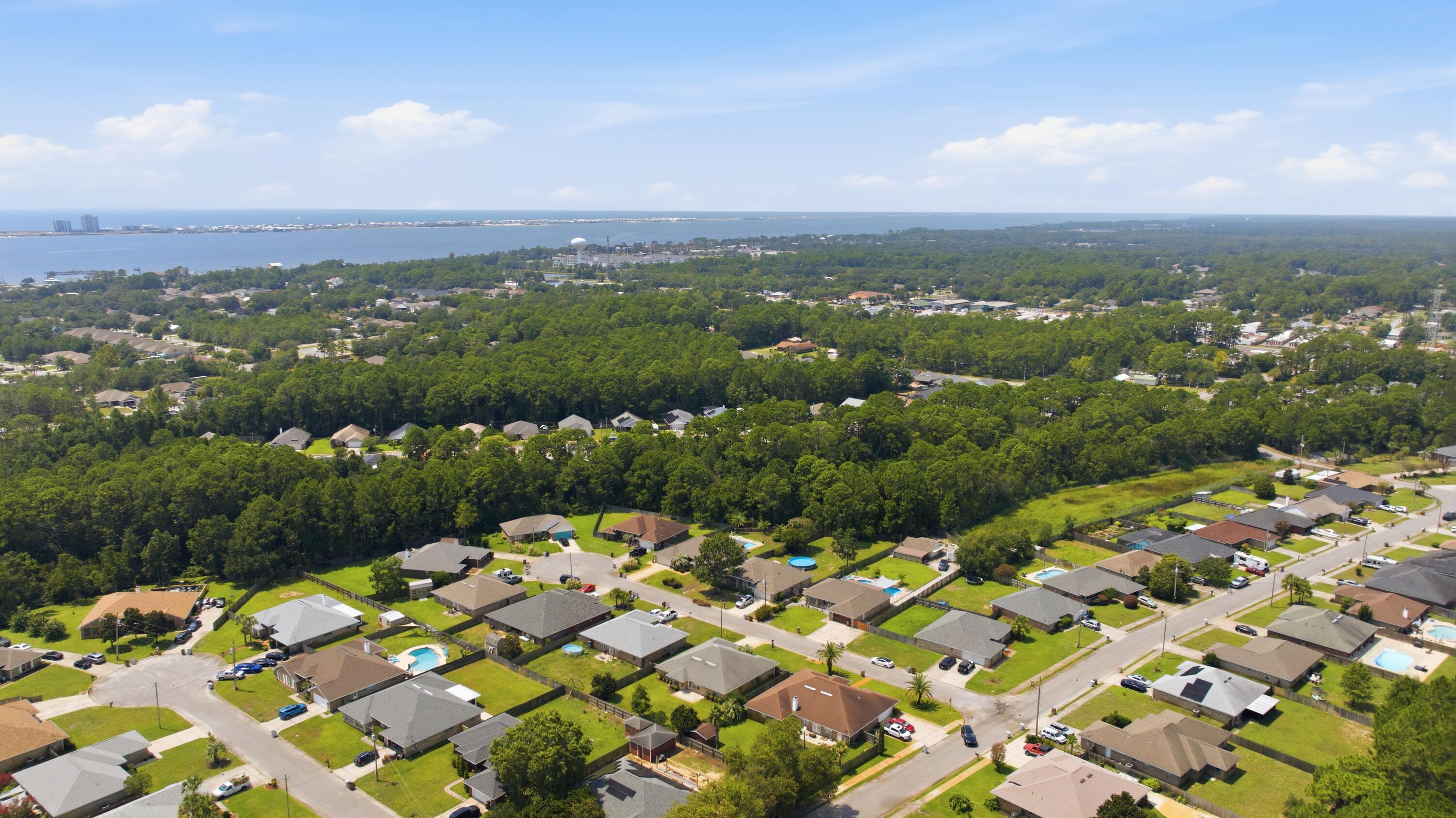 HAMPTON RIDGE ESTATES - Residential