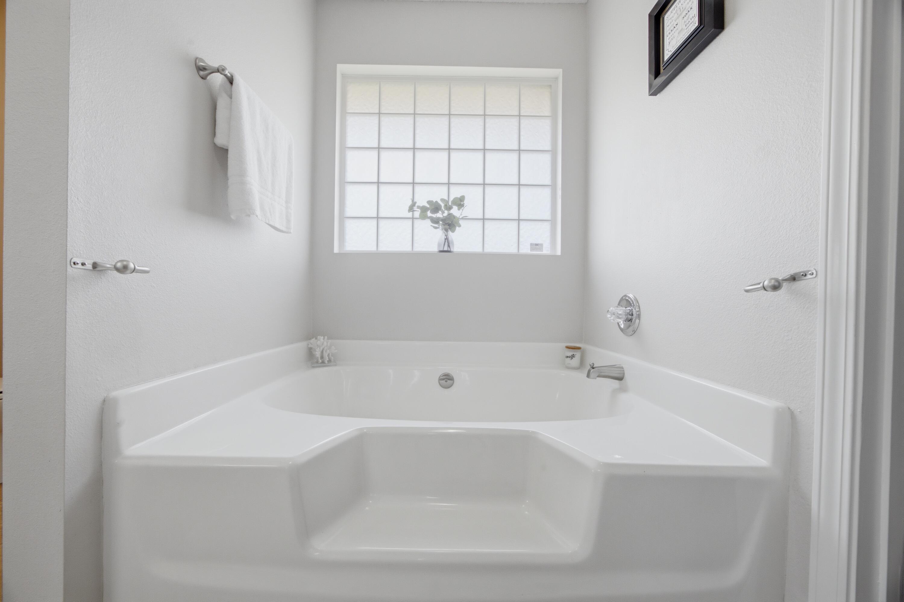 HAMPTON RIDGE ESTATES - Residential