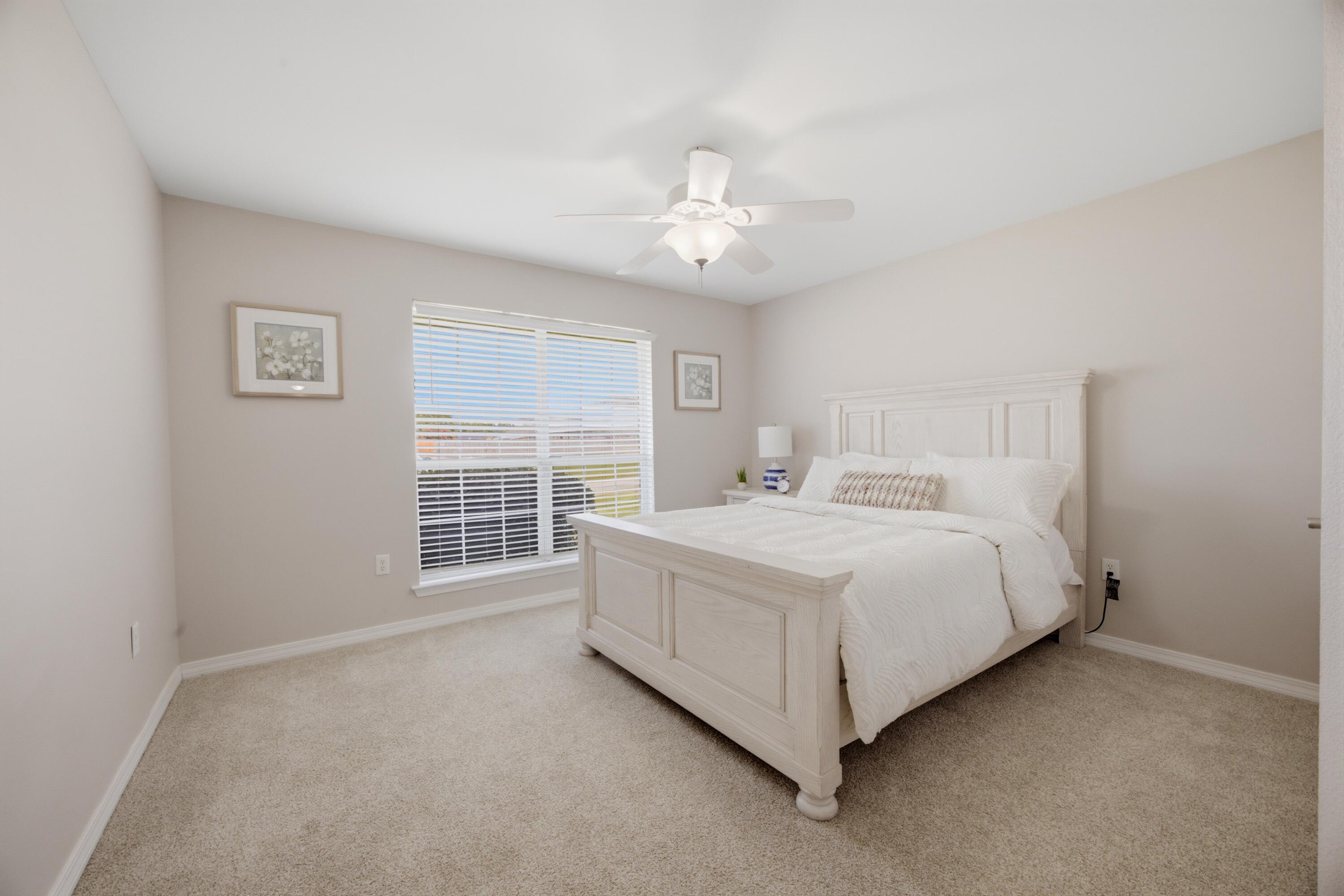 HAMPTON RIDGE ESTATES - Residential