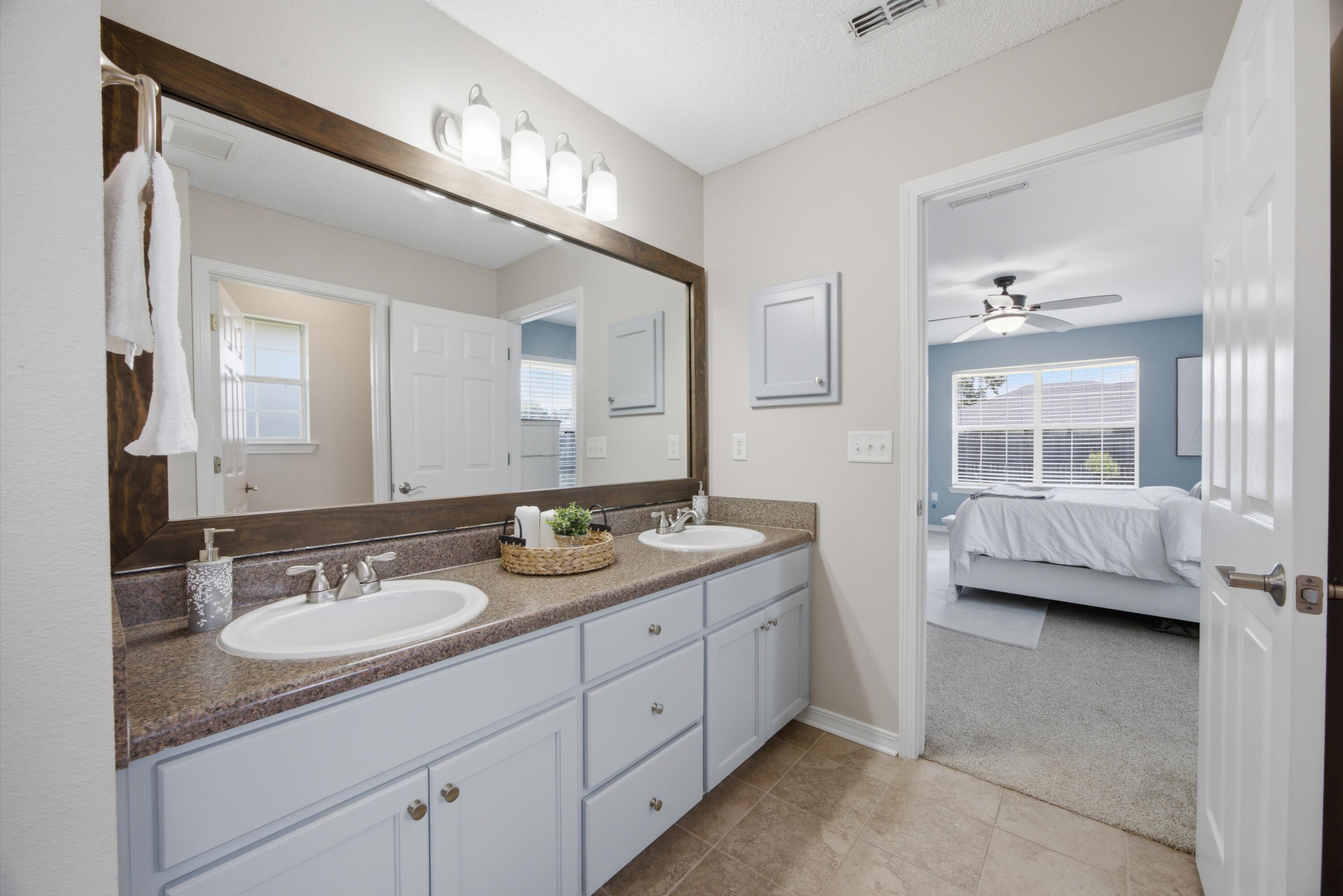 HAMPTON RIDGE ESTATES - Residential