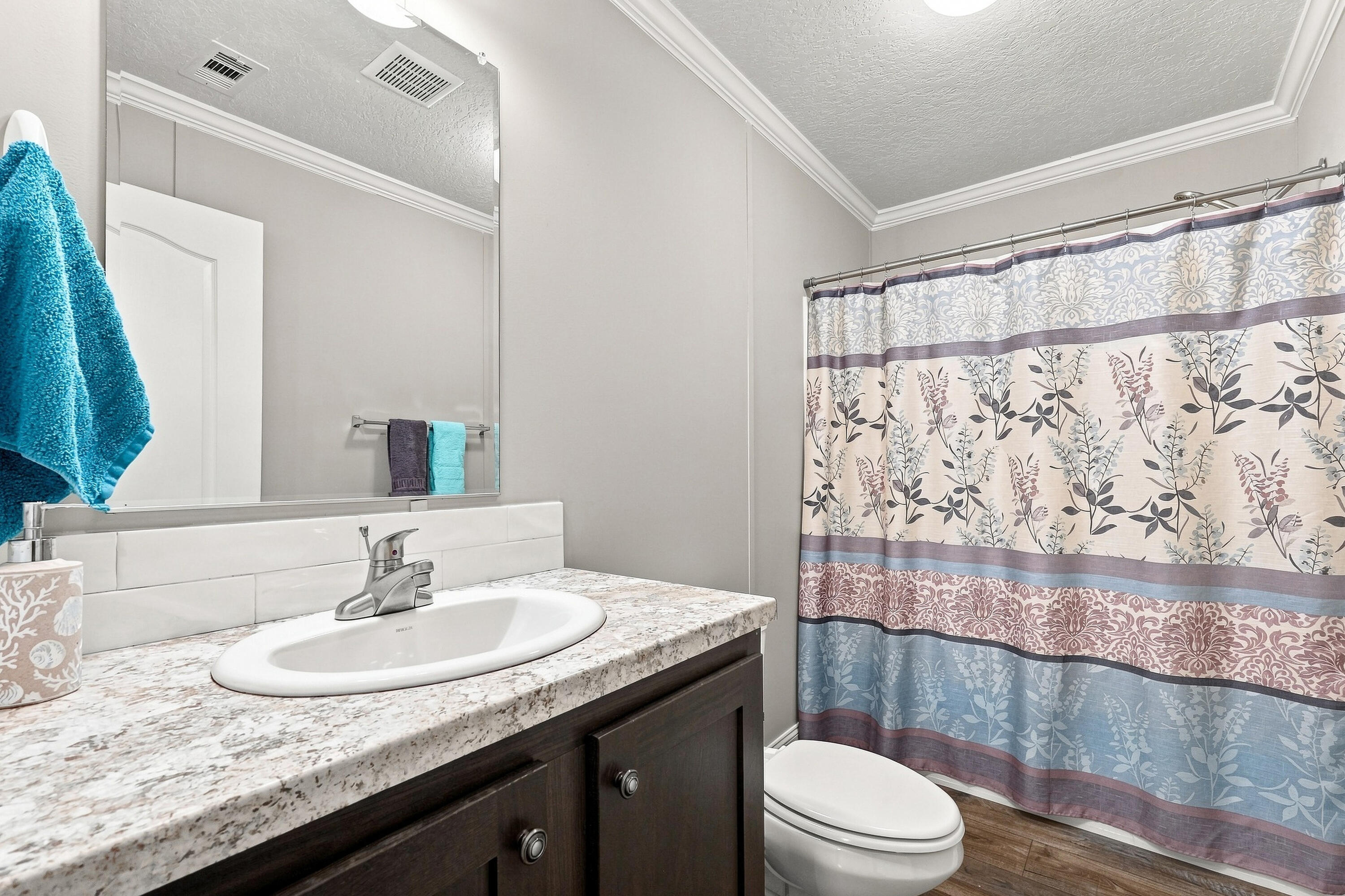 OAKWOOD HILLS - Residential