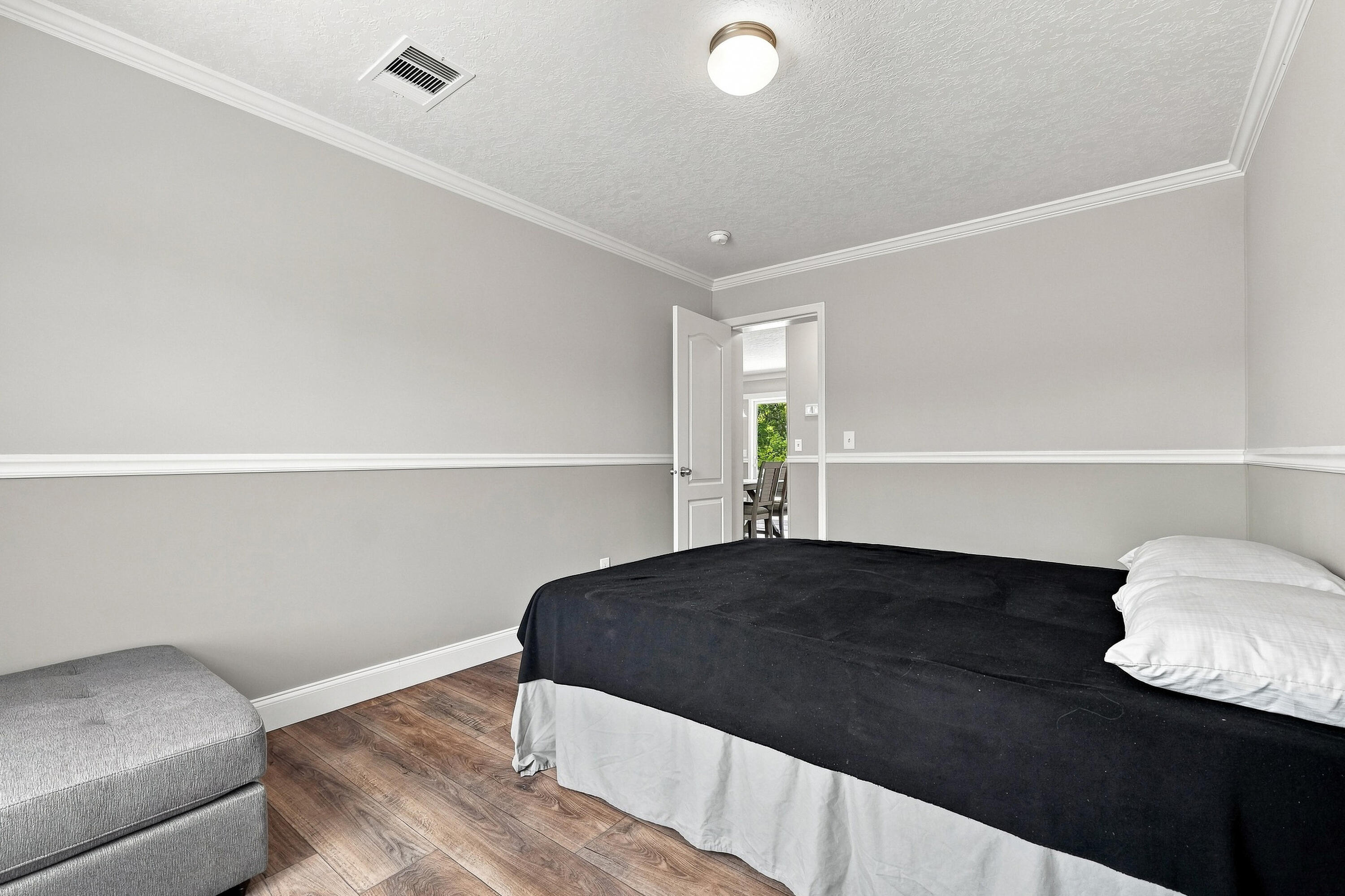 OAKWOOD HILLS - Residential