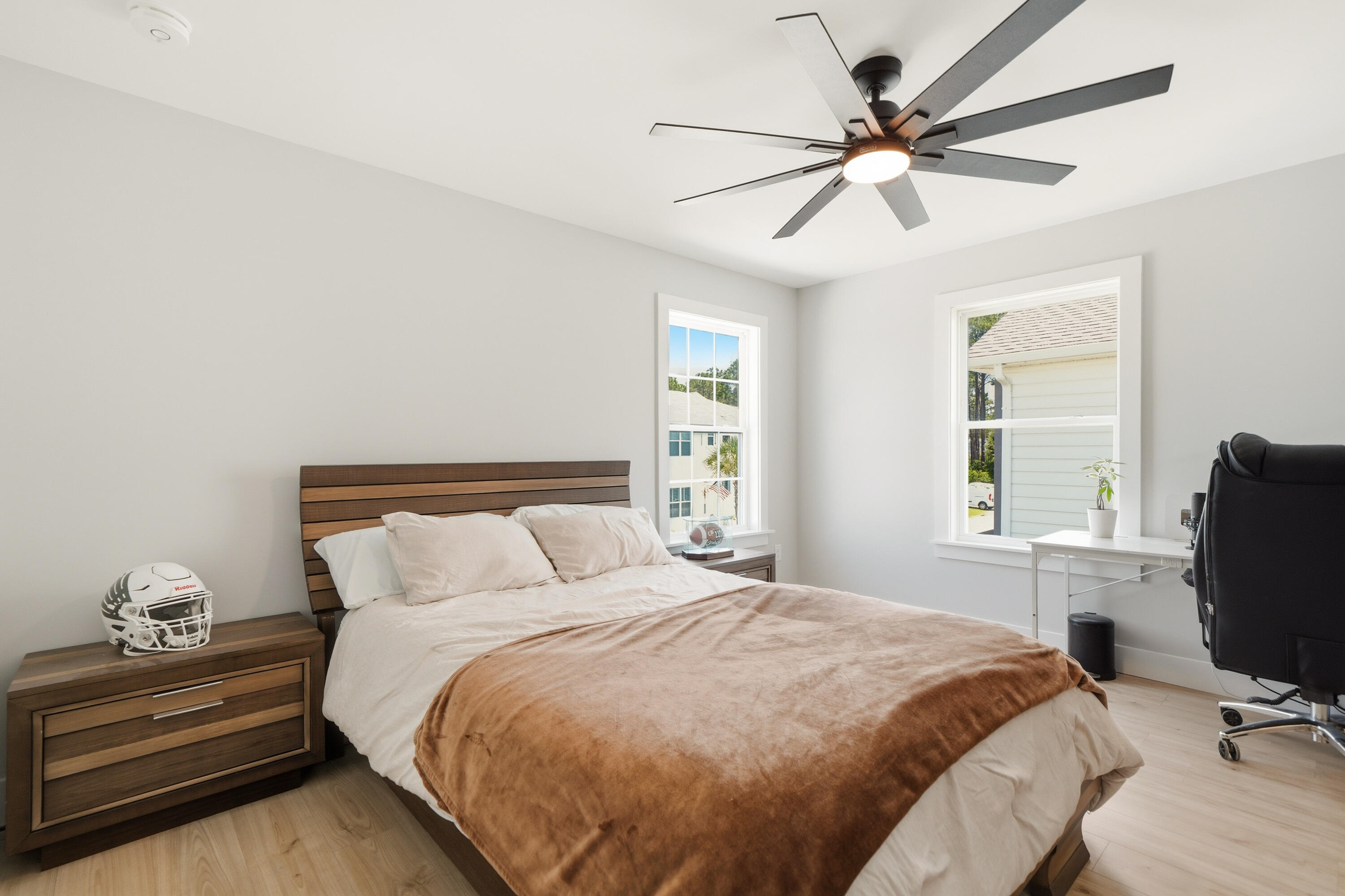 THOMPSON WOODS - Residential