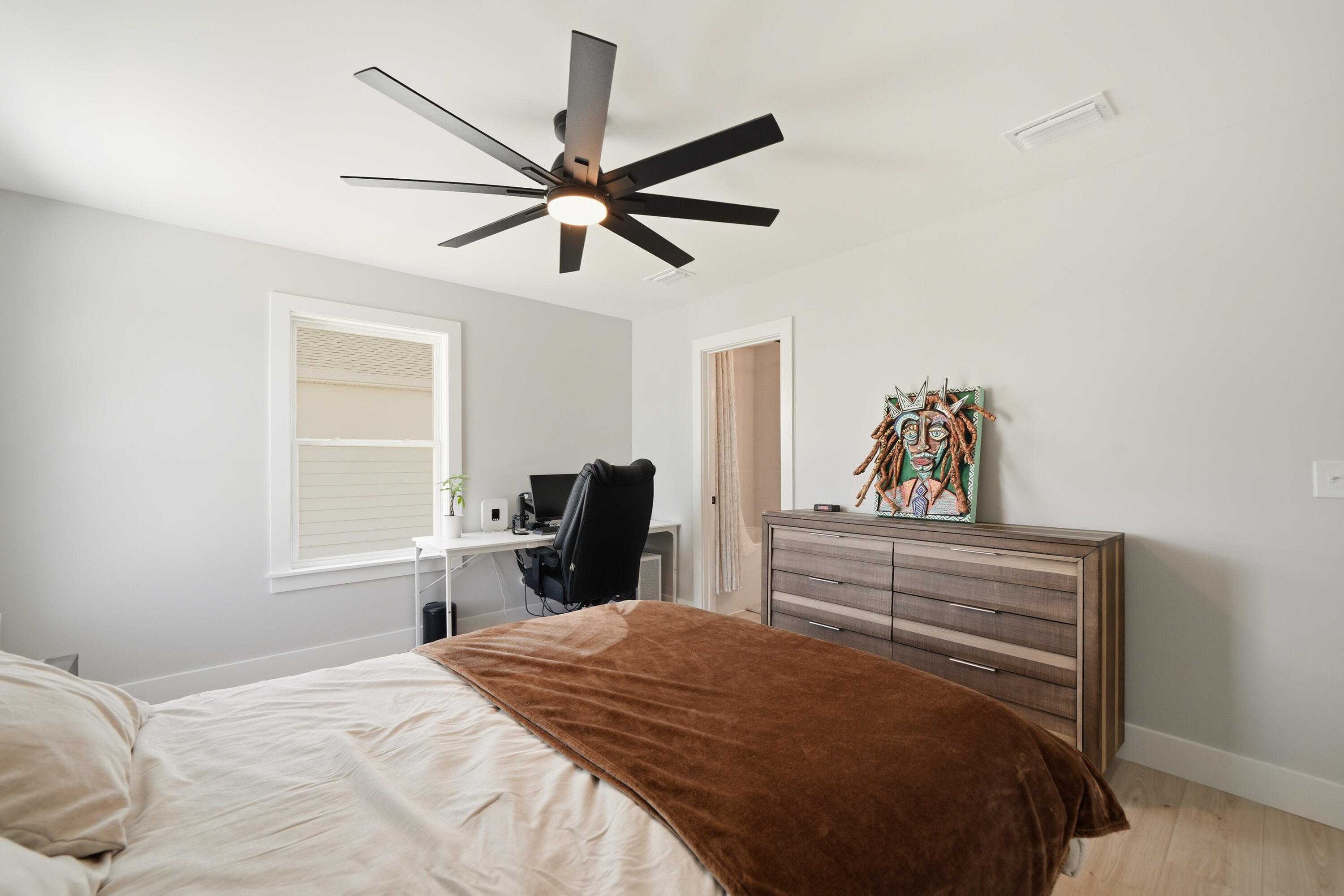 THOMPSON WOODS - Residential