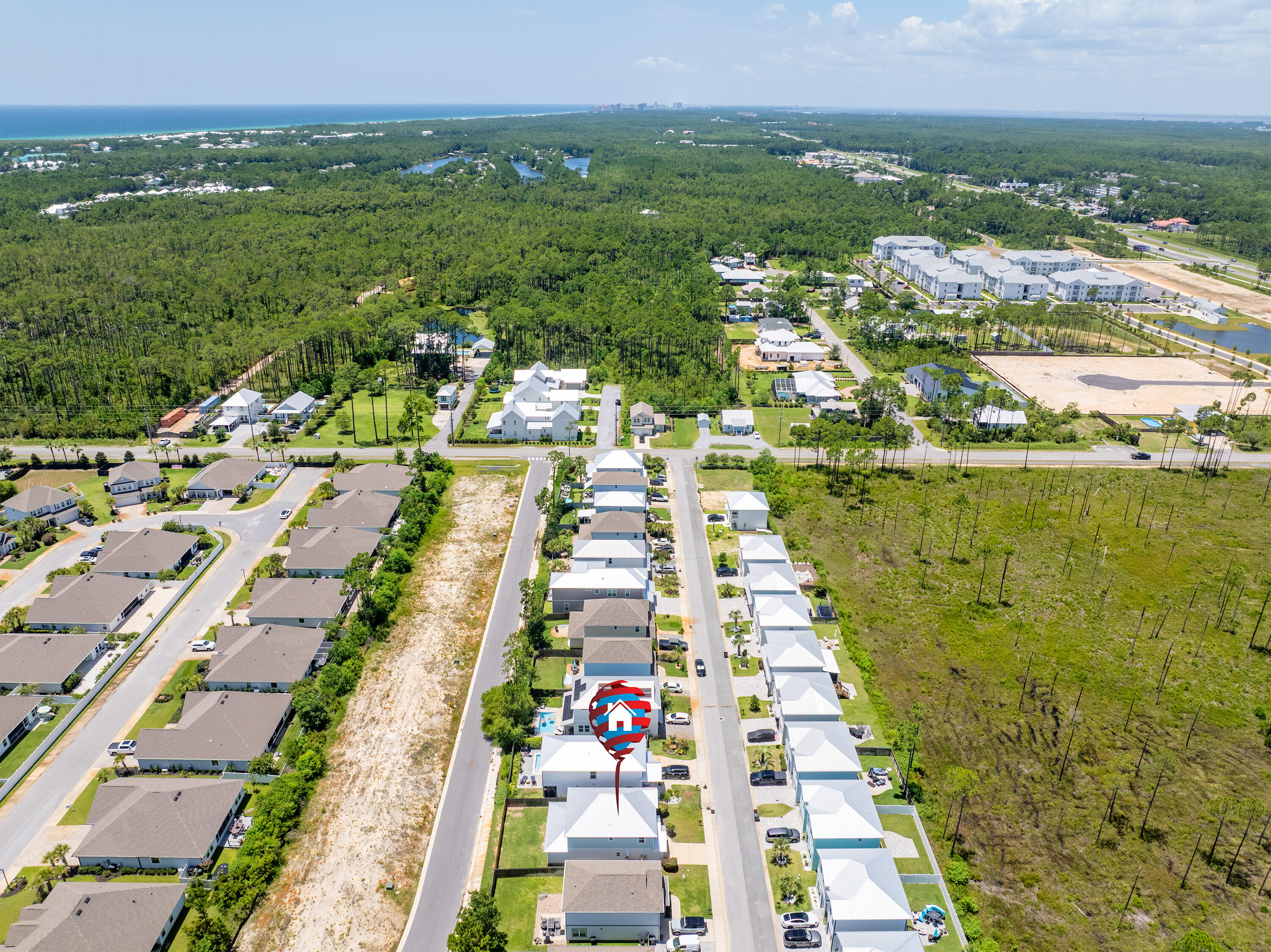 THOMPSON WOODS - Residential