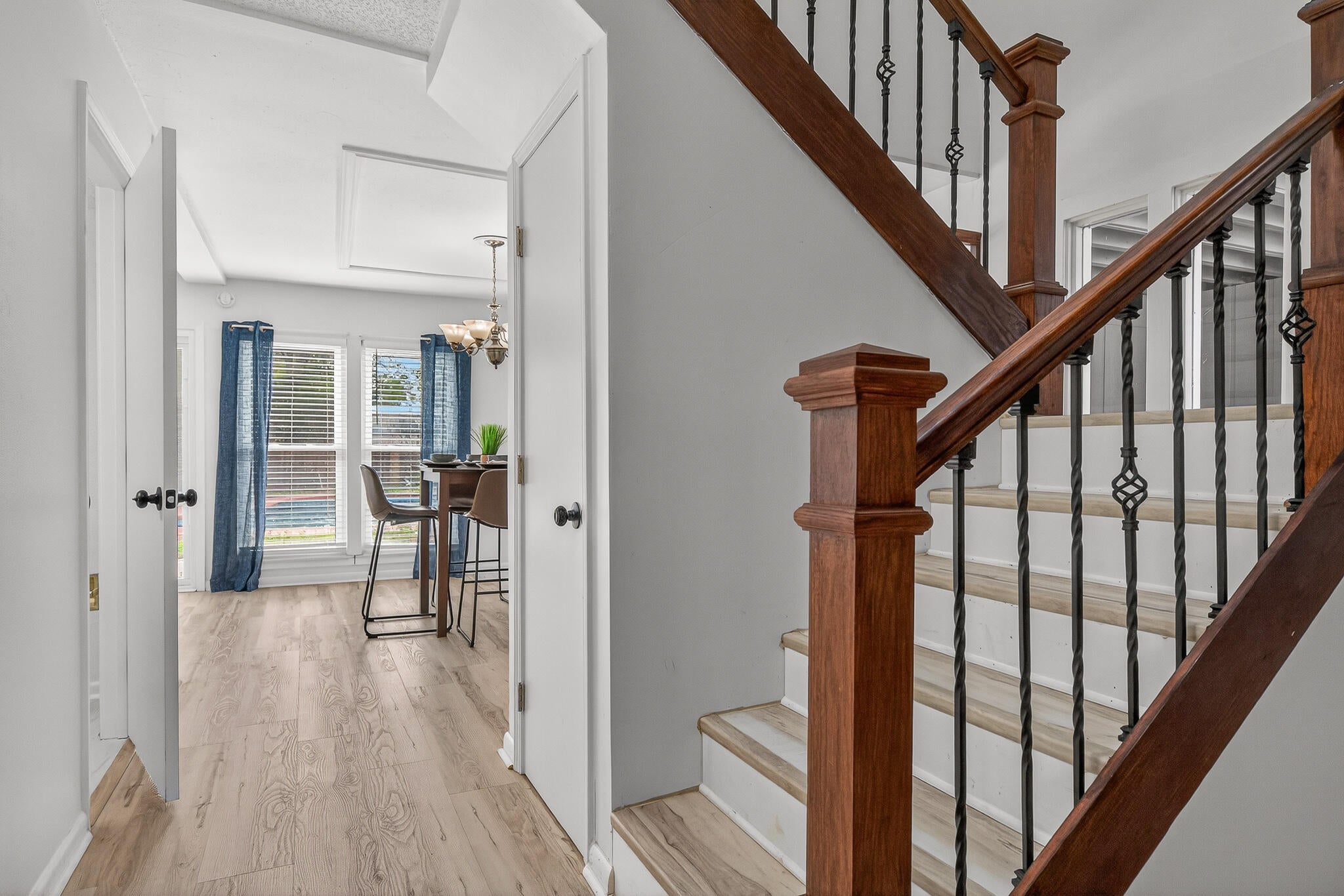FOREST MANOR 3RD ADDN - Residential