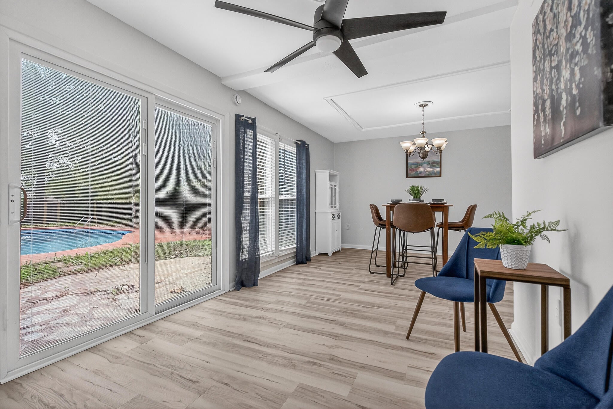 FOREST MANOR 3RD ADDN - Residential